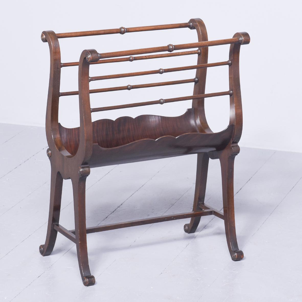 Lyre Shaped Canterbury (1 of 7)