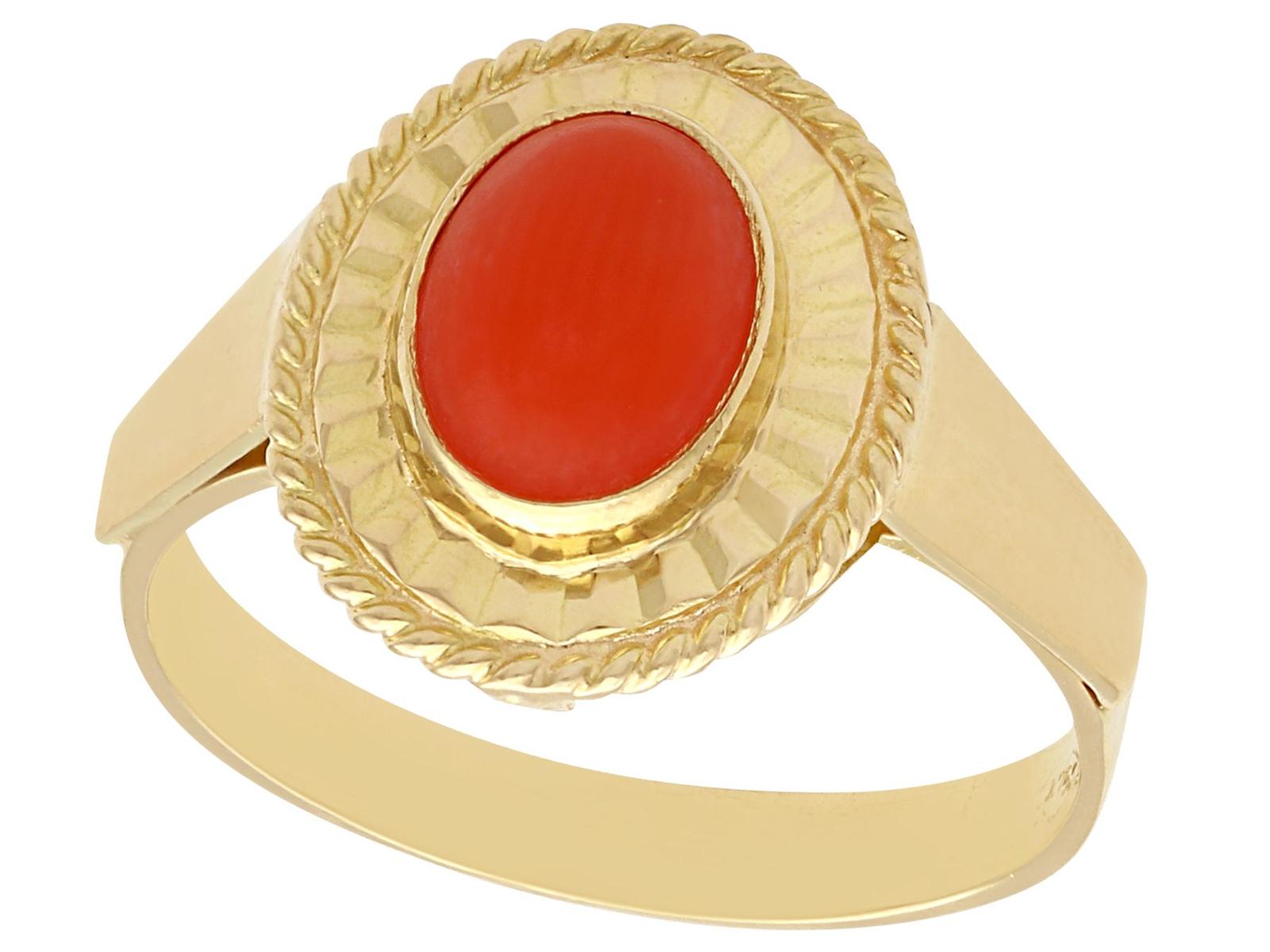Vintage Coral & 18ct Yellow Gold Dress Ring c.1980 (1 of 9)