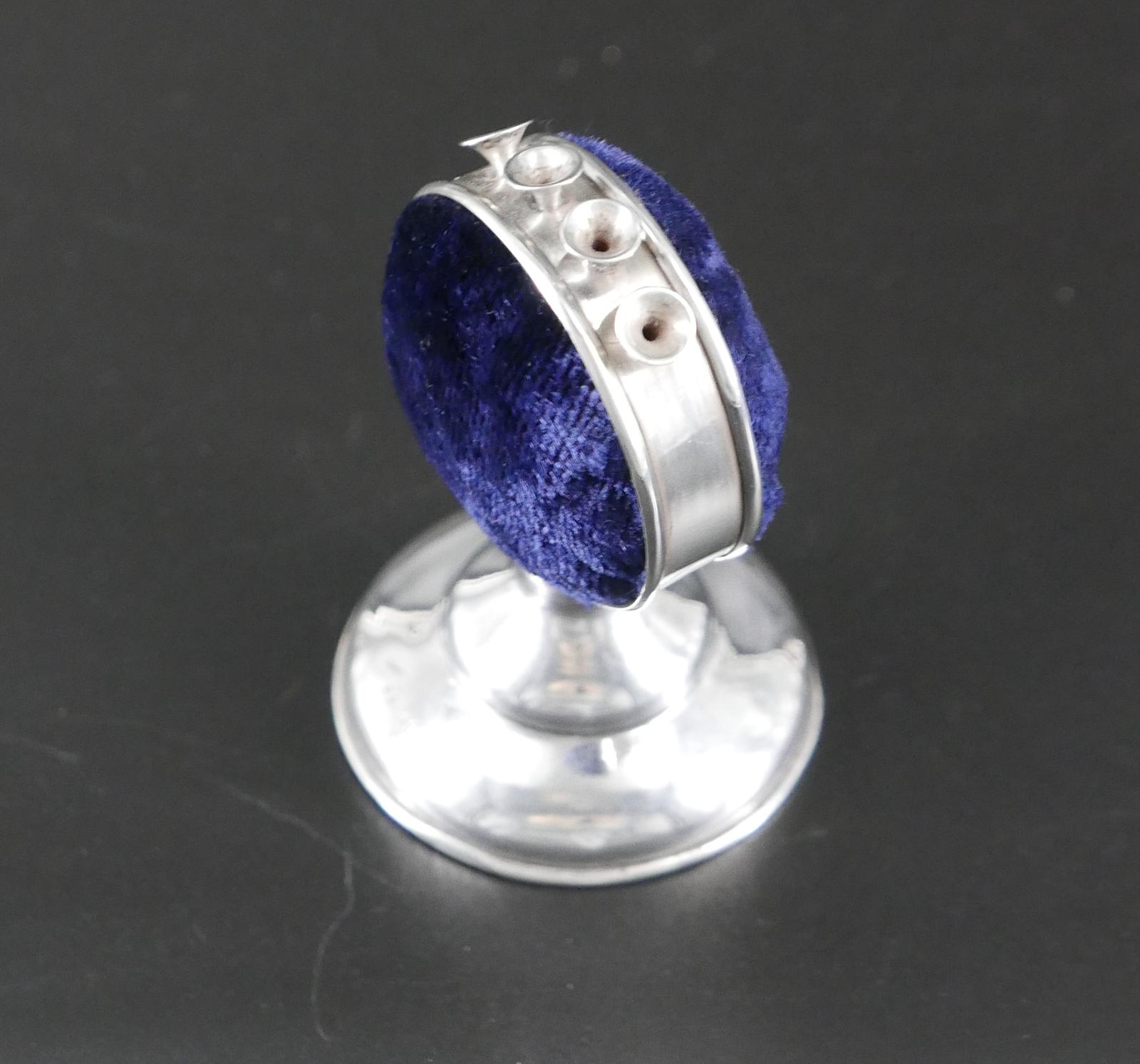 Antique Silver Hat Pin Stand P4 Z1 / LA422798