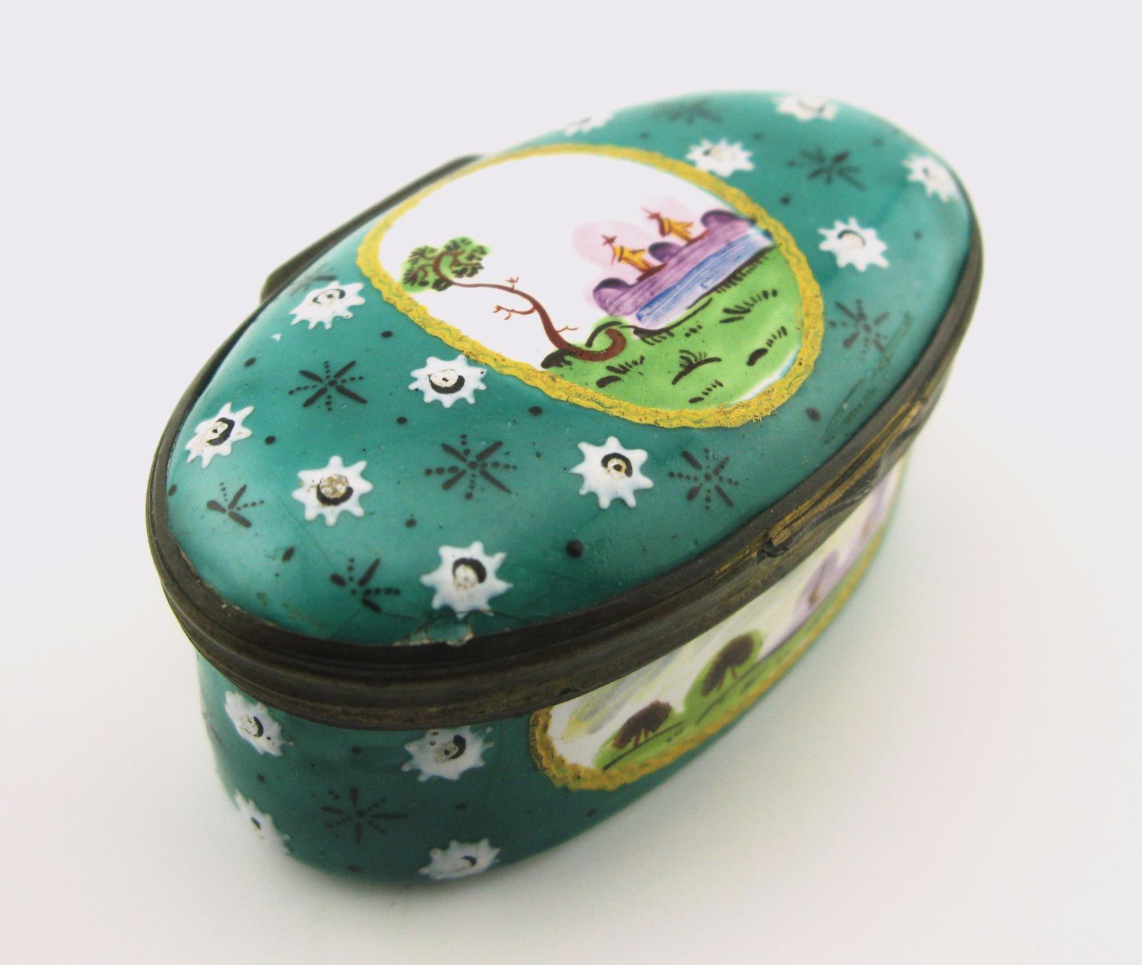 18th Century Staffordshire Bilston Enamel Chinoiserie Snuff Box (1 of 10)