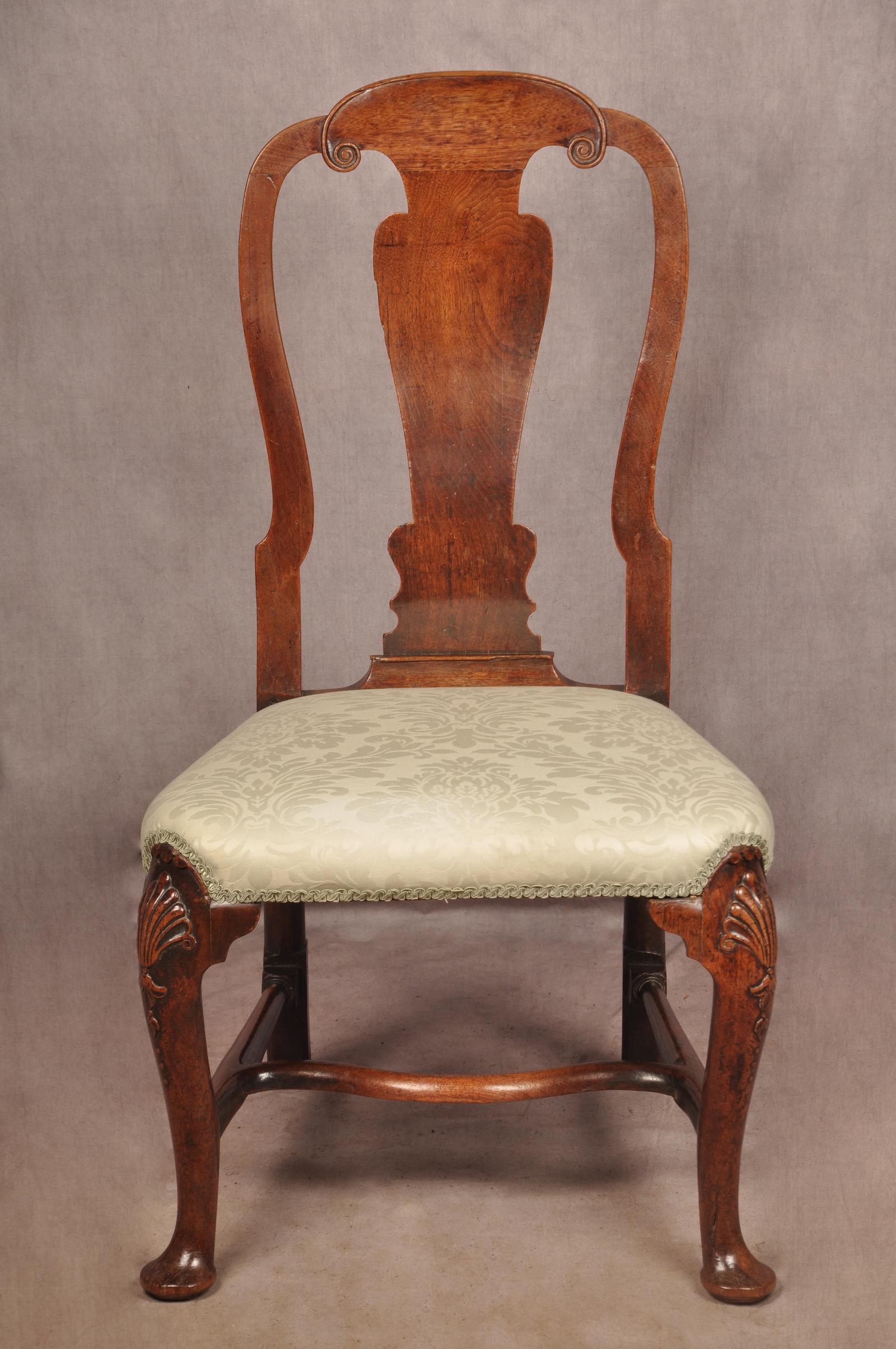 Fine George I Walnut Side Chair (1 of 16) Fine George I Walnut Side Chair (1 of 16)