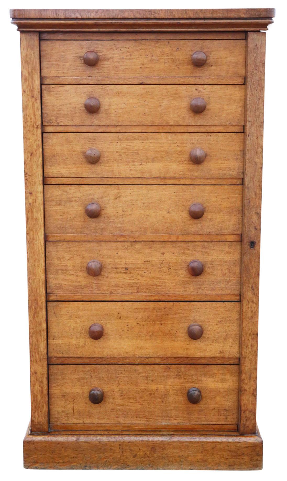 Antique 19th Century Oak Wellington Chest of 7 Drawers – Fine Quality by Edwards & Roberts (1 of 9) Antique 19th Century Oak Wellington Chest of 7 Drawers – Fine Quality by Edwards & Roberts (1 of 9)