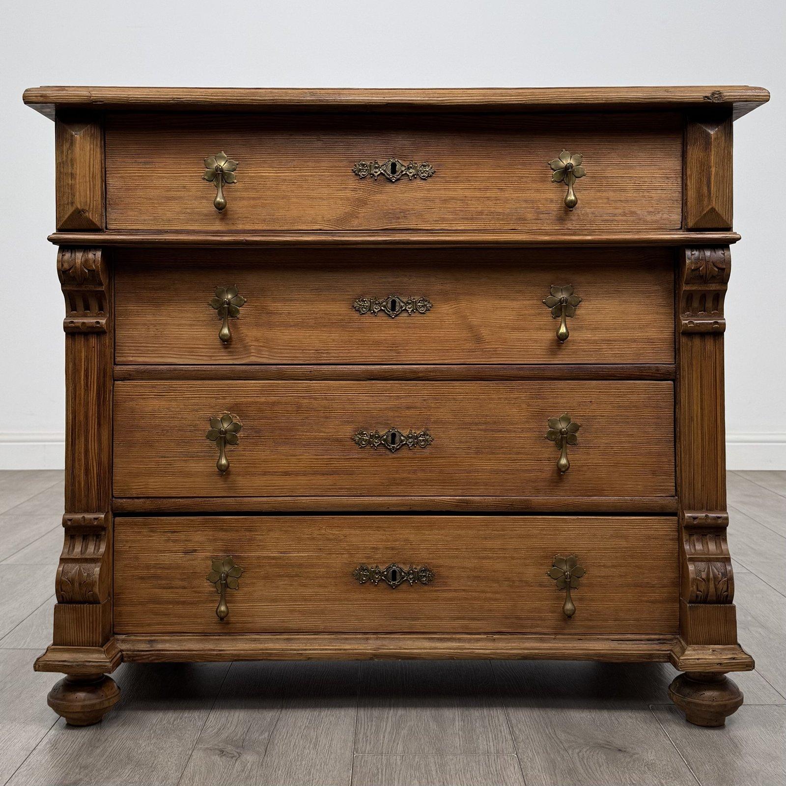 Antique Victorian Pine Chest of Drawers | Carved Pilasters & Bun Feet | AF-6710 (1 of 11) Antique Victorian Pine Chest of Drawers | Carved Pilasters & Bun Feet | AF-6710 (1 of 11)