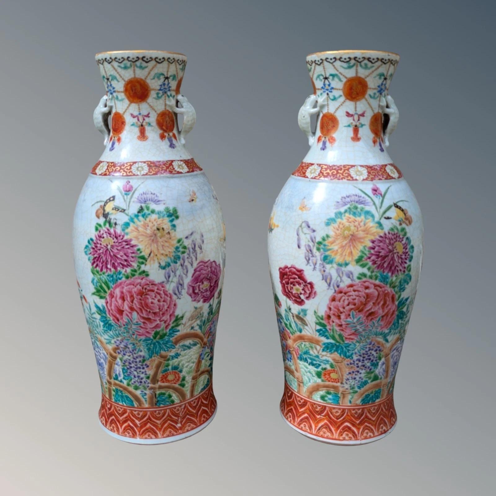 Beautiful Pair of Japanese Kutani Vases Meiji Period (1 of 12)