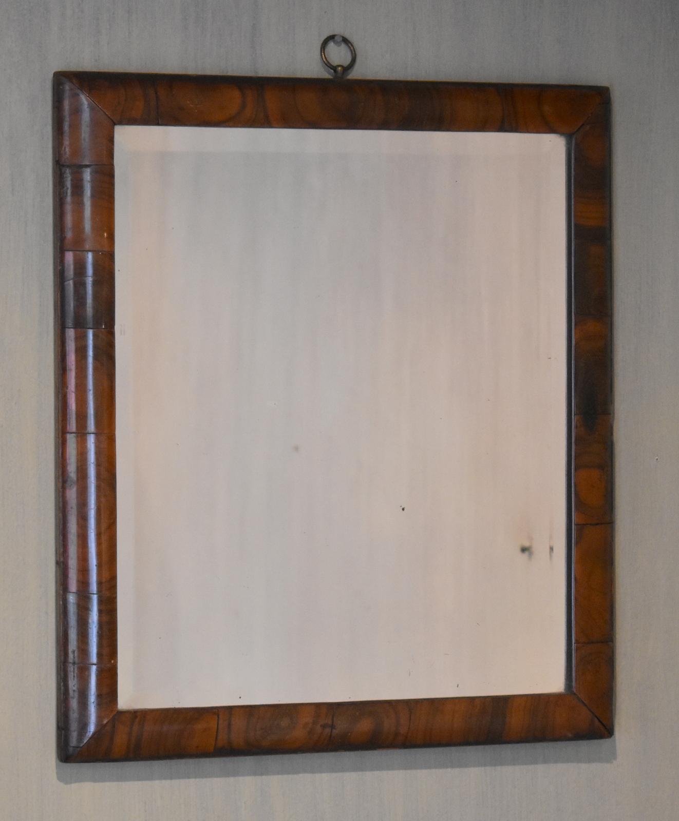 Georgian Figured Walnut Mirror (1 of 7) Georgian Figured Walnut Mirror (1 of 7)