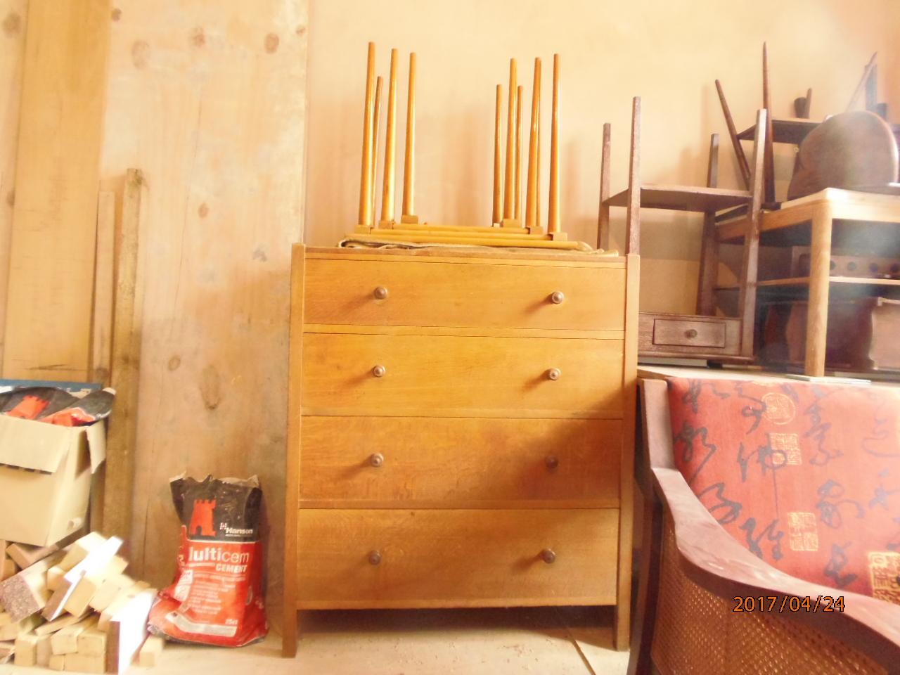 Heals Oak Chest of Drawers (1 of 1) Heals Oak Chest of Drawers (1 of 1)