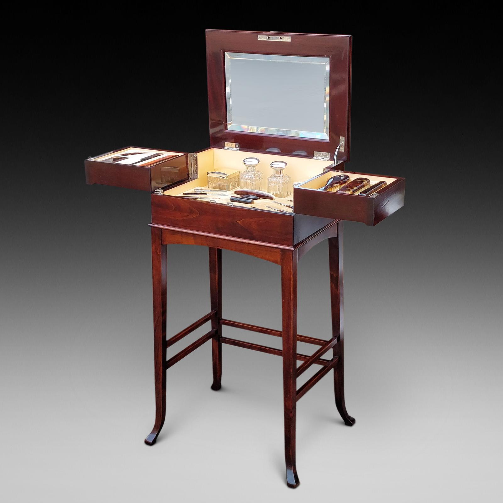 Early 20th Century Viennese Mahogany Vanity Table (1 of 8)