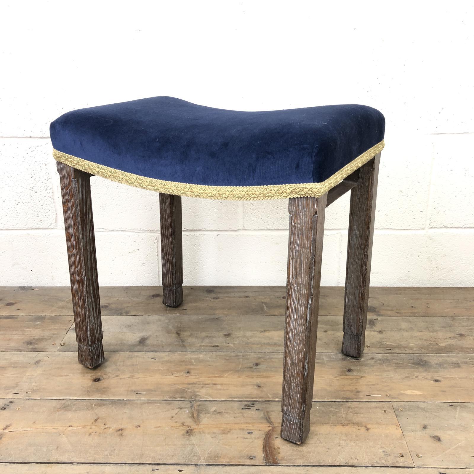 Antique Oak George VI Coronation Stool (1 of 10) Antique Oak George VI Coronation Stool (1 of 10)