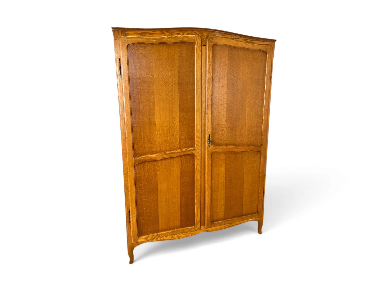 Wardrobe Vintage French Style Oak Two Door Bedroom Armoire (1 of 10) Wardrobe Vintage French Style Oak Two Door Bedroom Armoire (1 of 10)