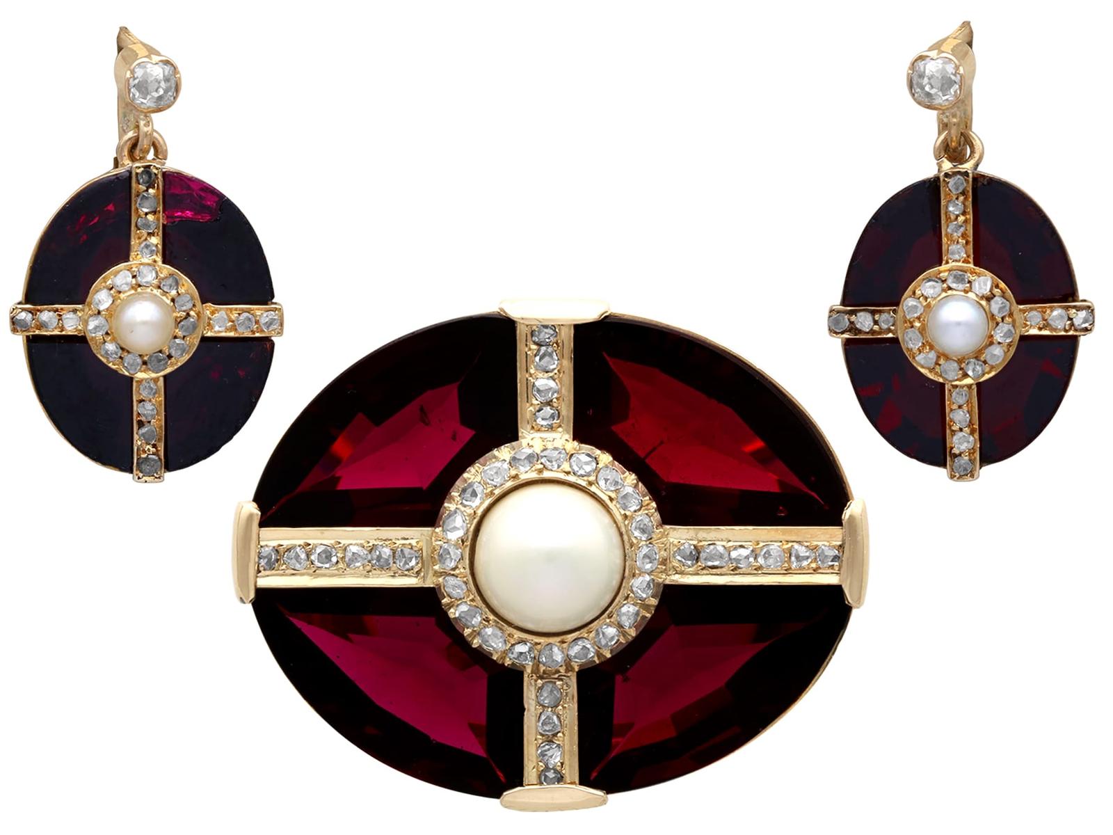 Antique 26.52ct Garnet, 1.23ct Diamond, Pearl and 15ct Yellow Gold Jewellery Suite Circa 1890 (1 of 17)