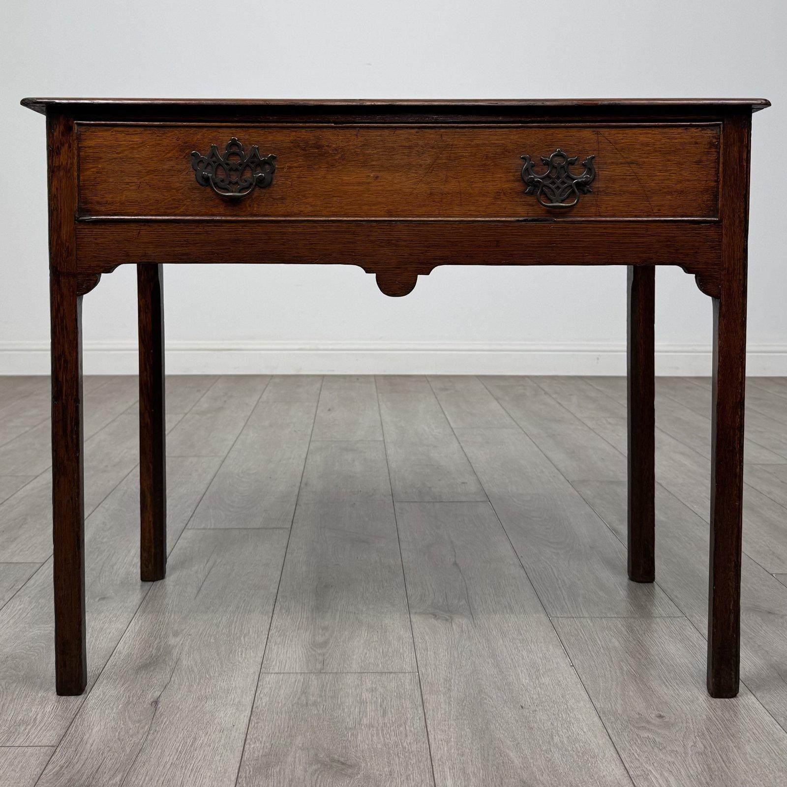 Antique Georgian Oak Side Table | 18th Century | AF-6473 (1 of 11) Antique Georgian Oak Side Table | 18th Century | AF-6473 (1 of 11)