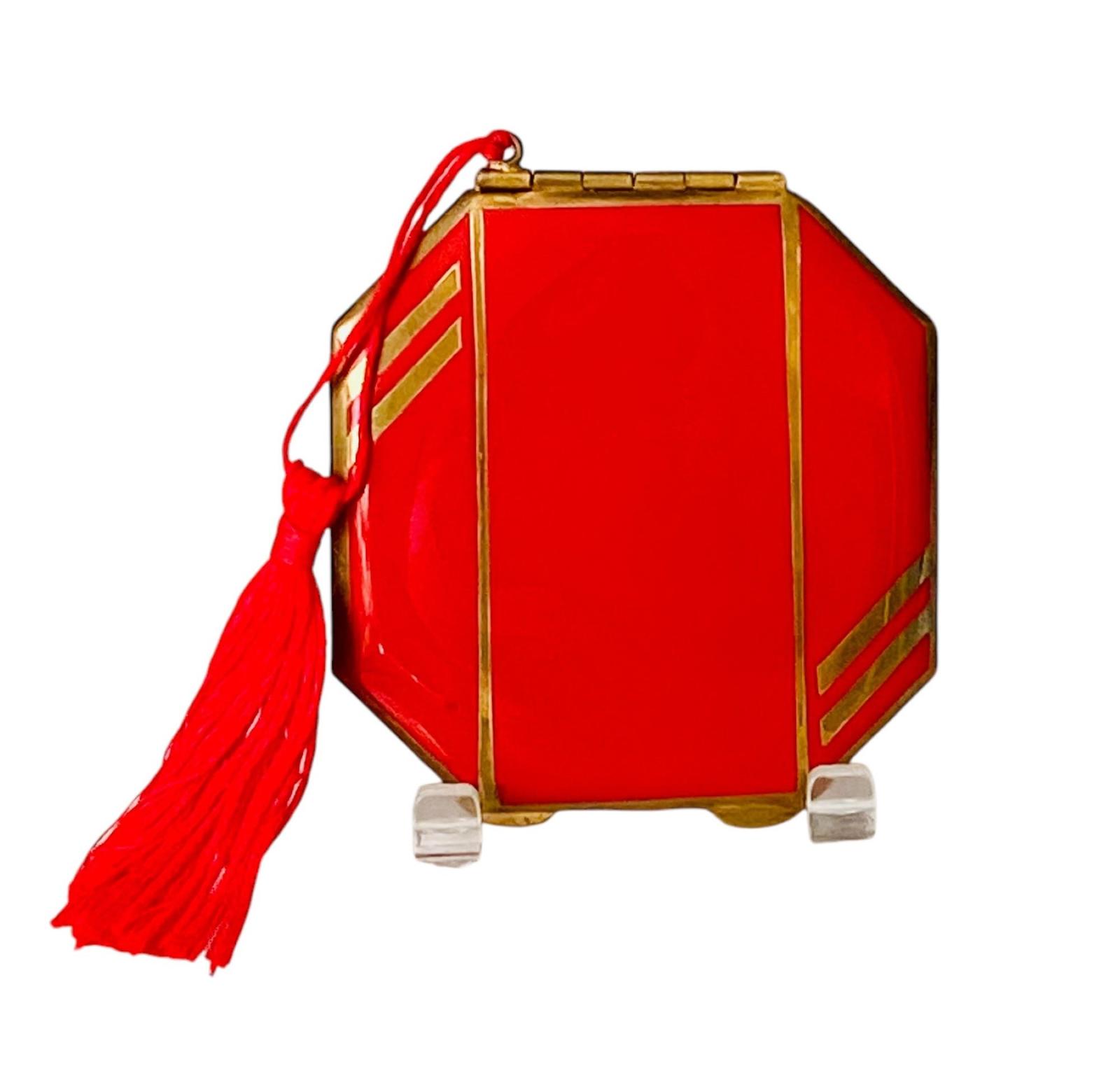 Art Deco Beautibox Enamel Powder Compact c.1930 (1 of 6) Art Deco Beautibox Enamel Powder Compact c.1930 (1 of 6)