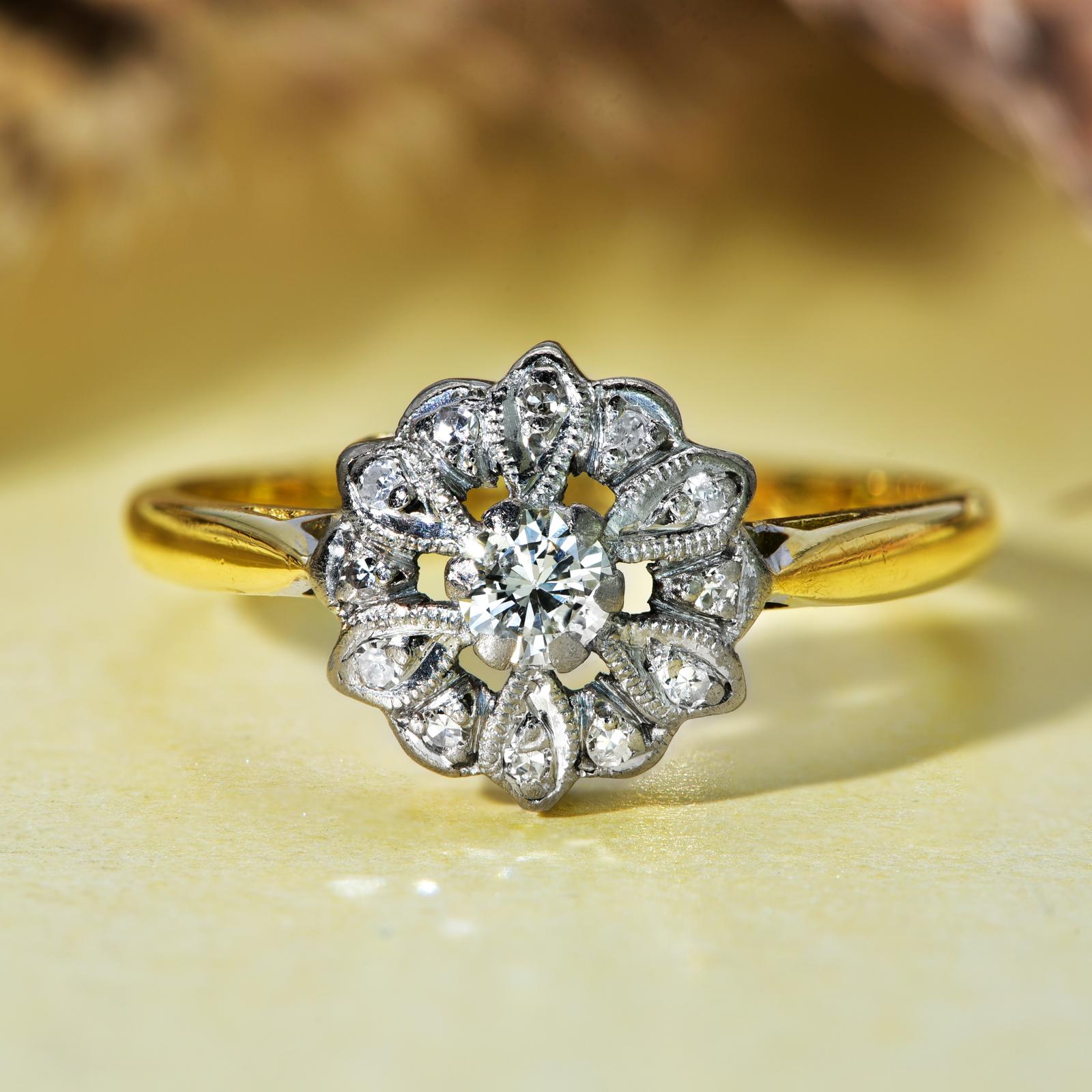The Vintage Brilliant & Single Cut Diamond Daisy Ring (1 of 5) The Vintage Brilliant & Single Cut Diamond Daisy Ring (1 of 5)
