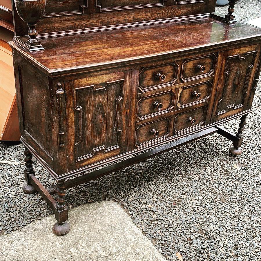 Carved Oak Sideboard with Upstand (1 of 1) Carved Oak Sideboard with Upstand (1 of 1)