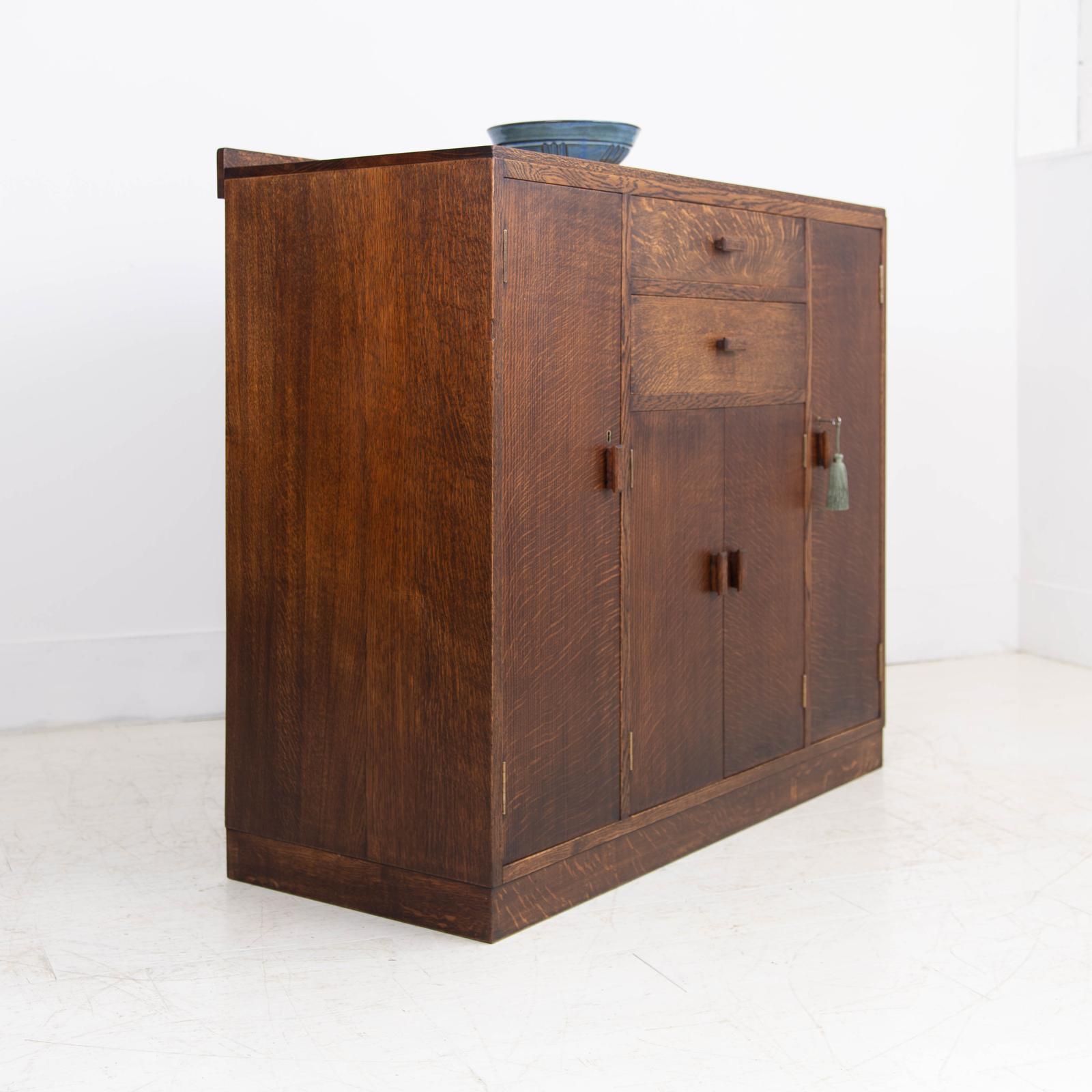 Heals of London Oak 2 Drawer Cabinet c.1930 (1 of 16) Heals of London Oak 2 Drawer Cabinet c.1930 (1 of 16)