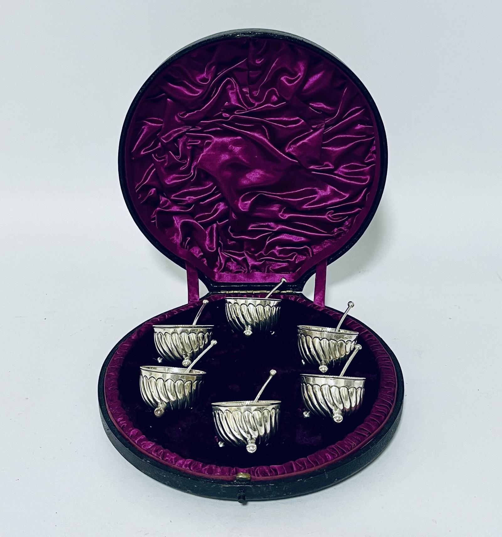 Set of 6 Victorian Silver Salts & Spoons (1 of 20) Set of 6 Victorian Silver Salts & Spoons (1 of 20)