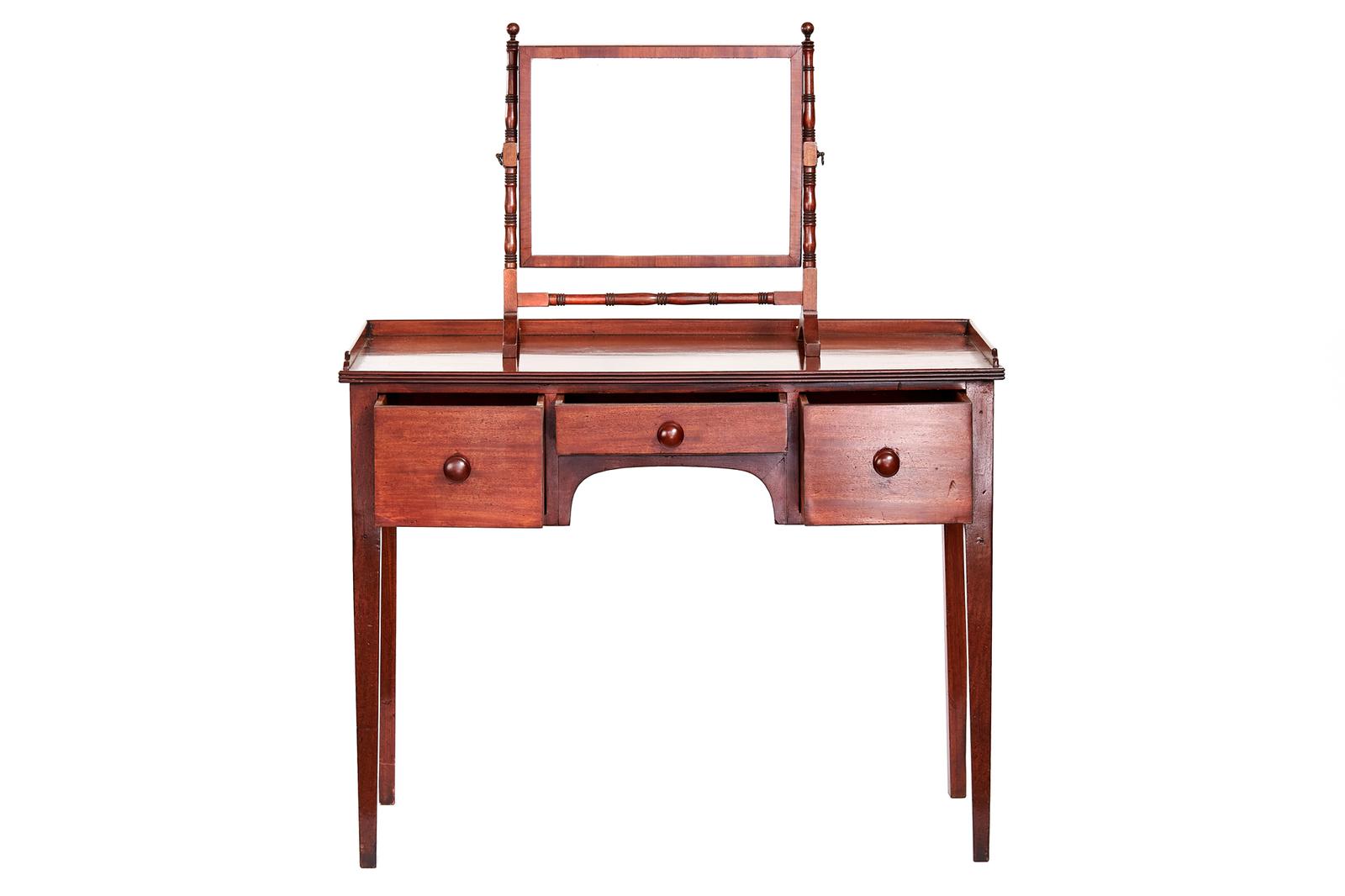 William IV Mahogany Kneehole Dressing Table with Swing Dressing Mirror (1 of 5) William IV Mahogany Kneehole Dressing Table with Swing Dressing Mirror (1 of 5)