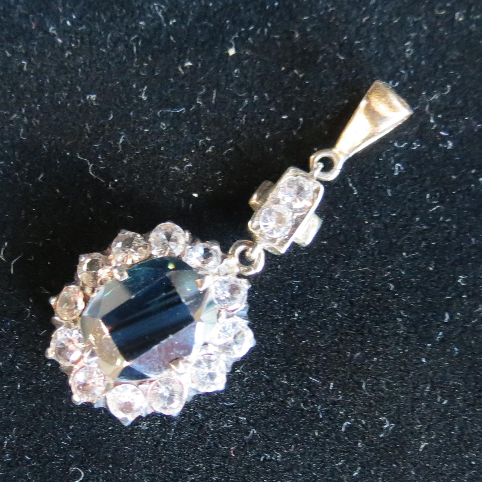 Edwardian Twin-drop Gold Pendant (1 of 6) Edwardian Twin-drop Gold Pendant (1 of 6)