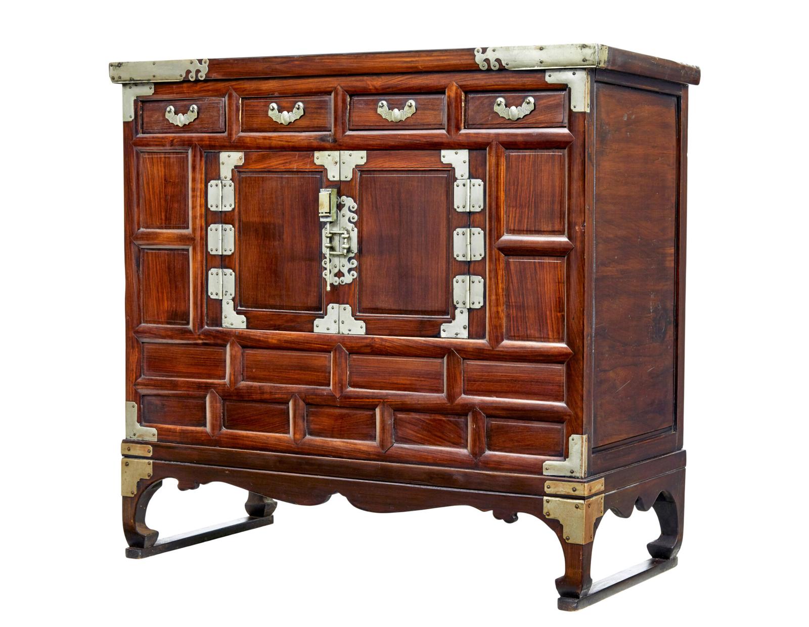 Early 20th Century Decorative Korean Cabinet (1 of 10) Early 20th Century Decorative Korean Cabinet (1 of 10)