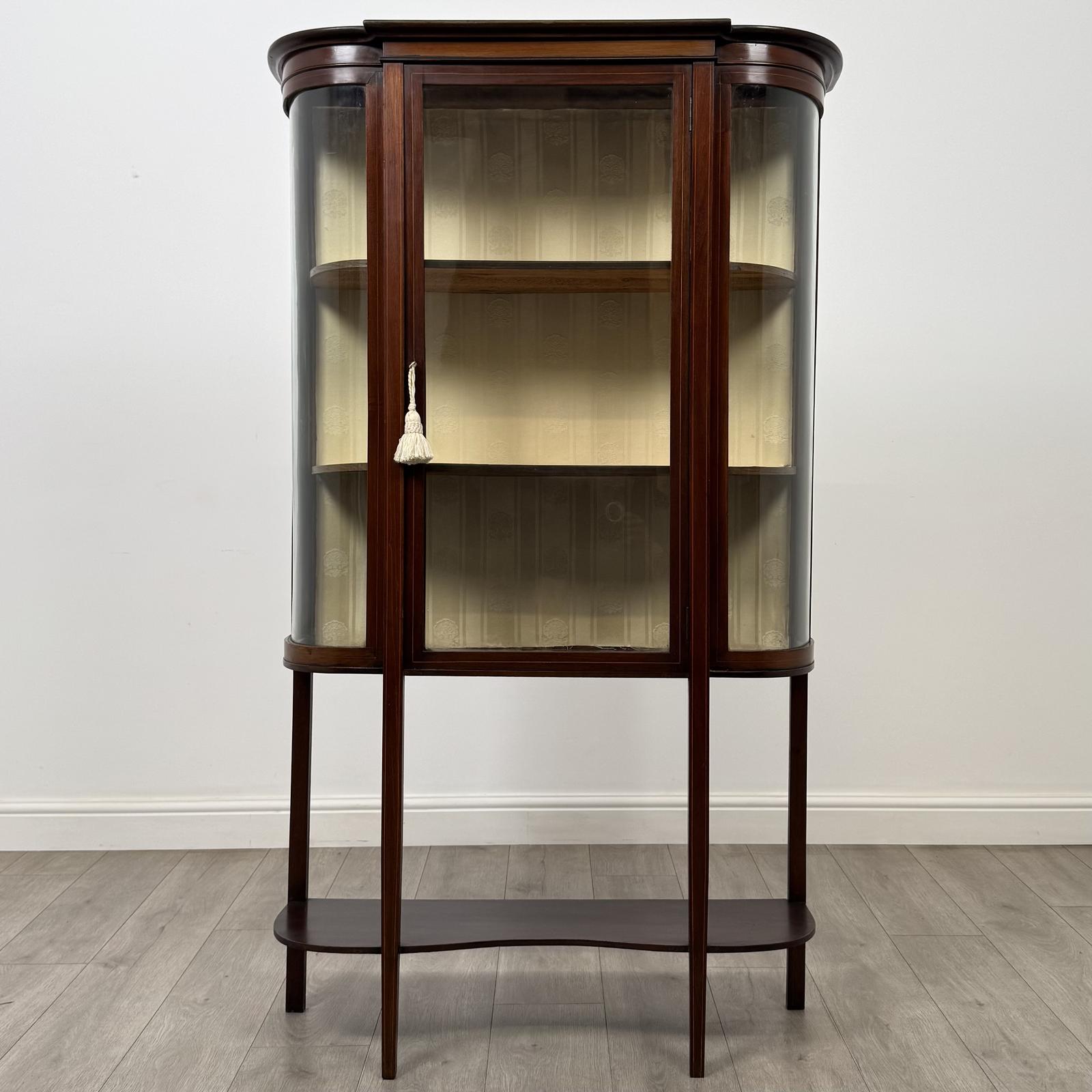 Antique 20th Century Glazed Display Cabinet In Mahogany (1 of 9) Antique 20th Century Glazed Display Cabinet In Mahogany (1 of 9)