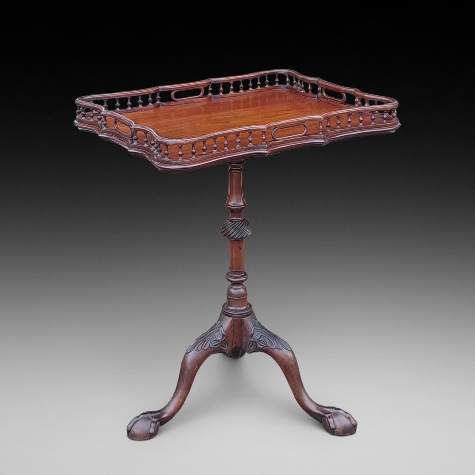 George III Mahogany Snap-top Tripod Table (1 of 13)