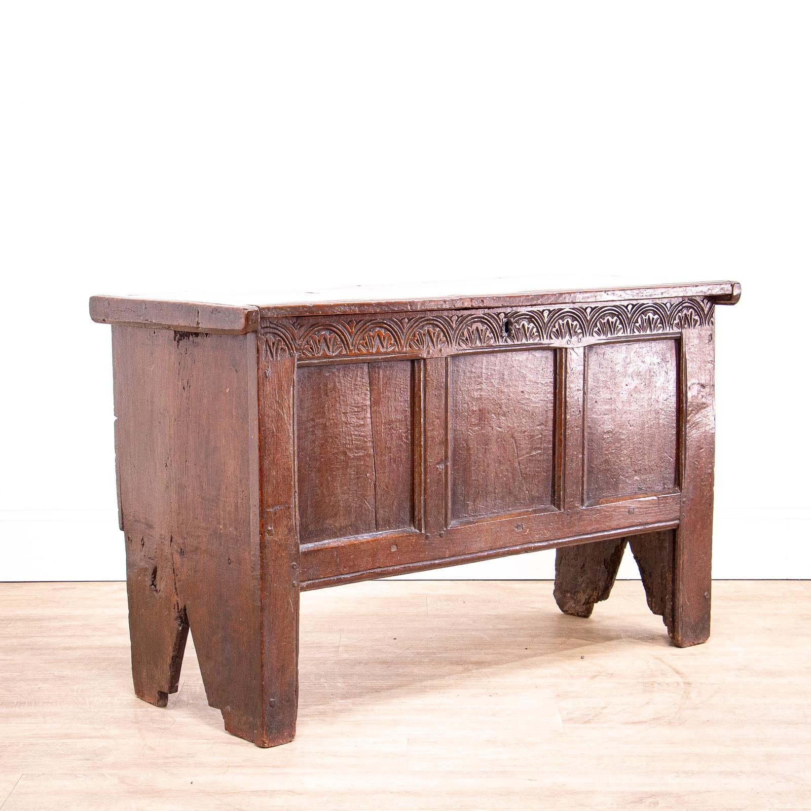 Charles II 17th Century Coffer with 1 Piece Cleated Top (1 of 17) Charles II 17th Century Coffer with 1 Piece Cleated Top (1 of 17)