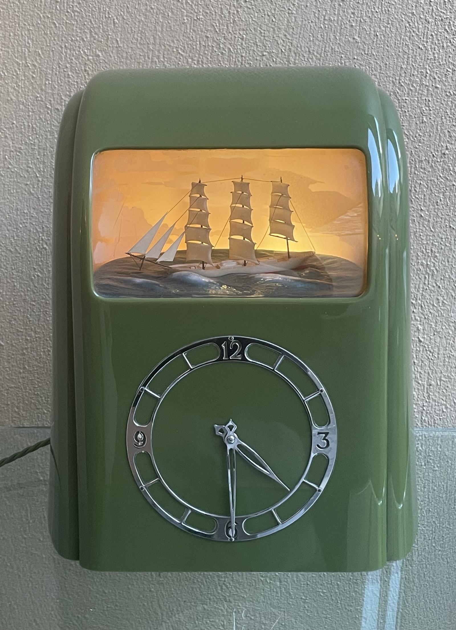 Art Deco Clock by Vitascope Industries (1 of 26)