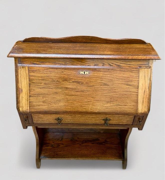 Antique Secretary Desk / English c.1910 (1 of 8) Antique Secretary Desk / English c.1910 (1 of 8)