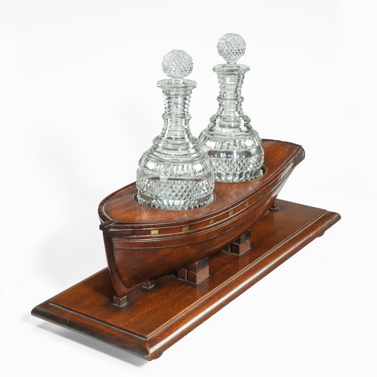 A Rare Late Georgian Mahogany Novelty Decanter Stand (1 of 19)
