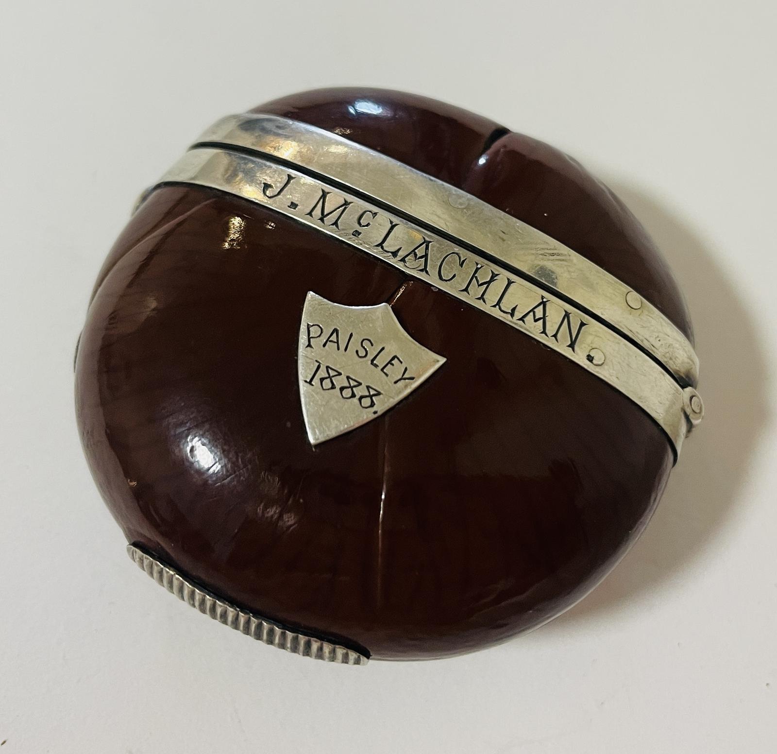 Antique Silver Mounted Nut Vesta Case (1 of 10)