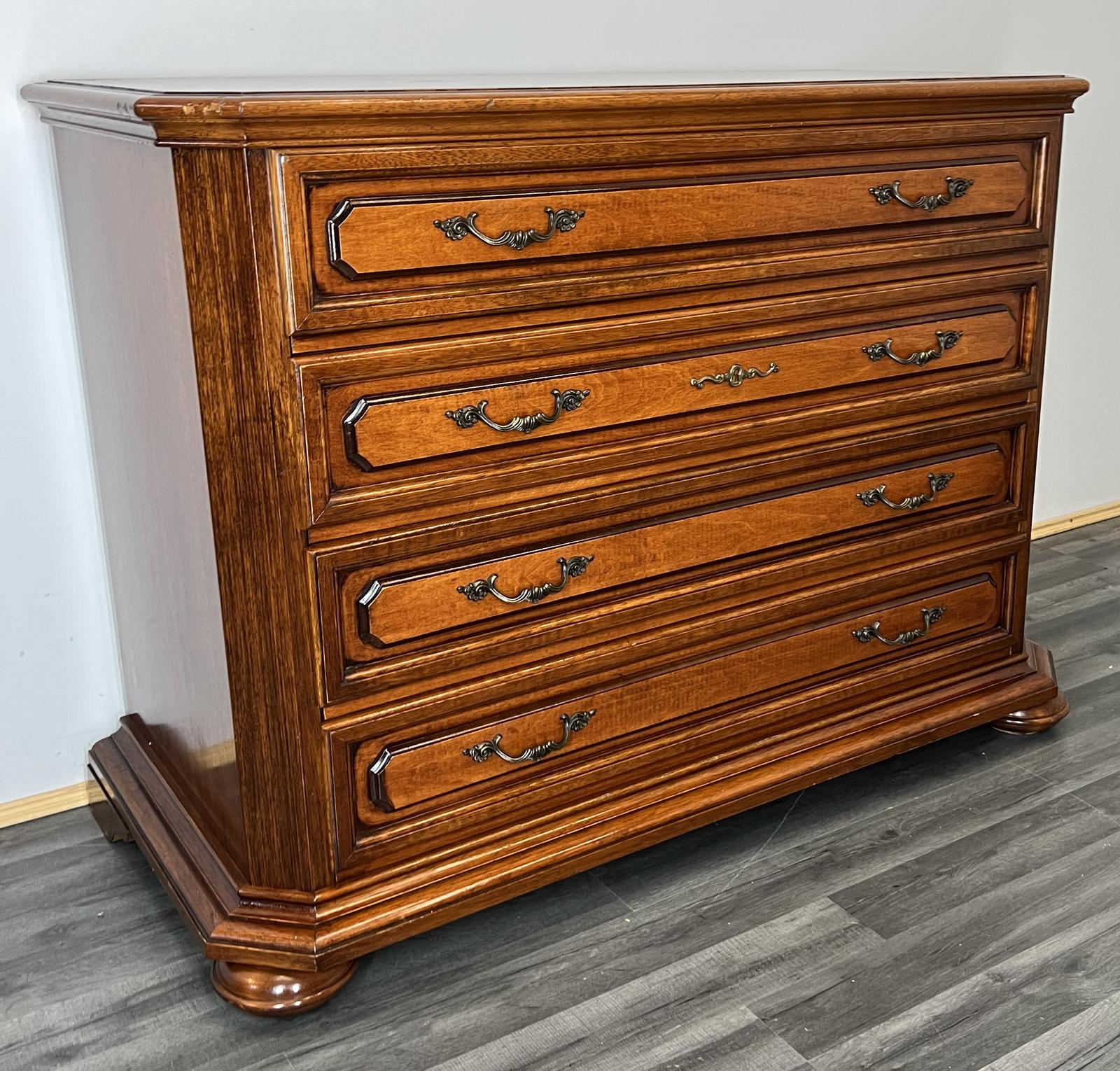 Vintage Chest of Drawers (1 of 13) Vintage Chest of Drawers (1 of 13)