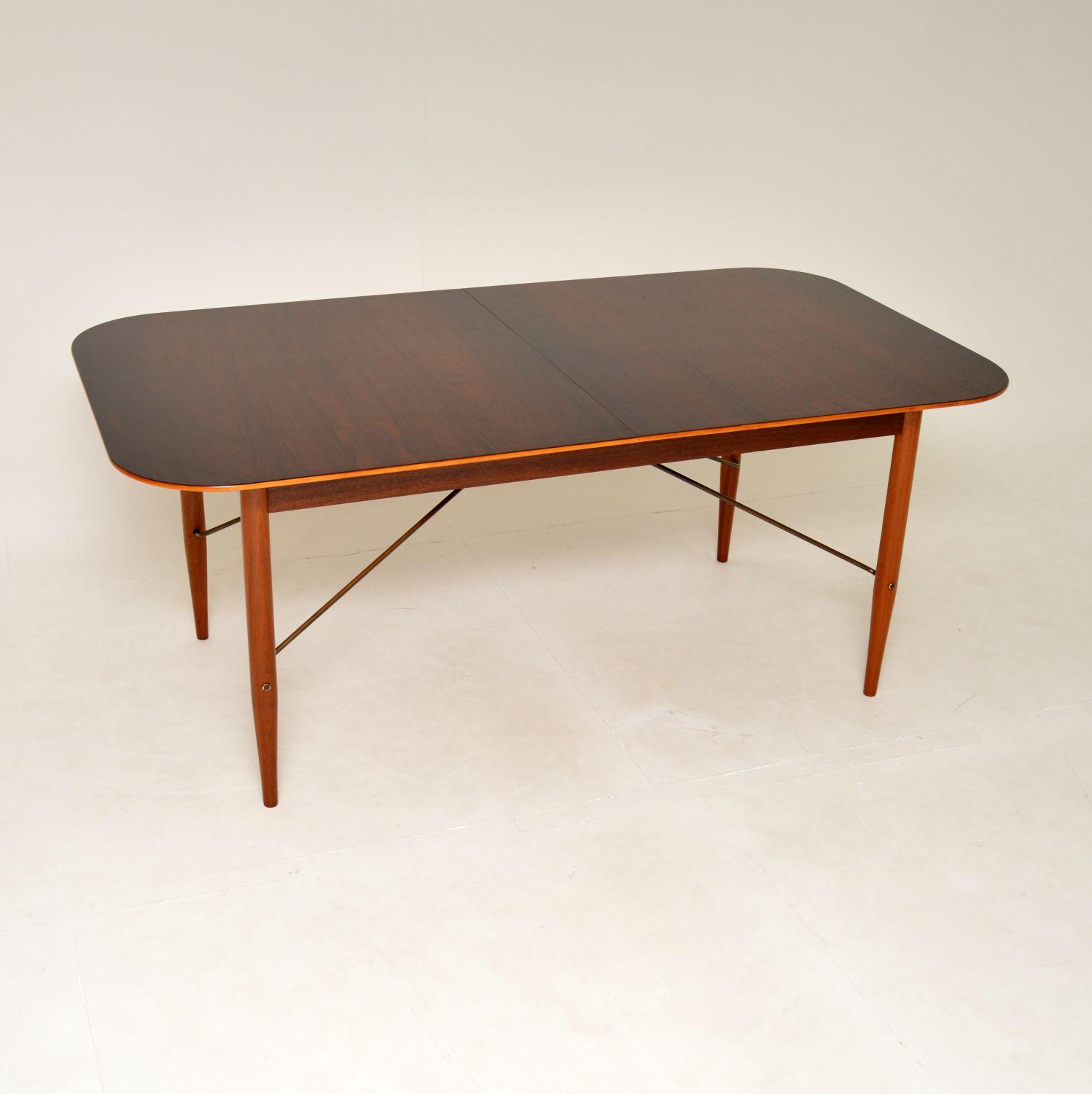 1950s Dining Table in Rosewood Designed by Robin Day for Hille (1 of 10) 1950s Dining Table in Rosewood Designed by Robin Day for Hille (1 of 10)