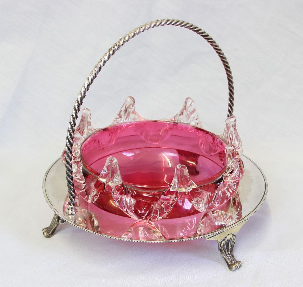 Antique Cranberry Glass Frilled Dish in Silver Plated Stand (1 of 8) Antique Cranberry Glass Frilled Dish in Silver Plated Stand (1 of 8)