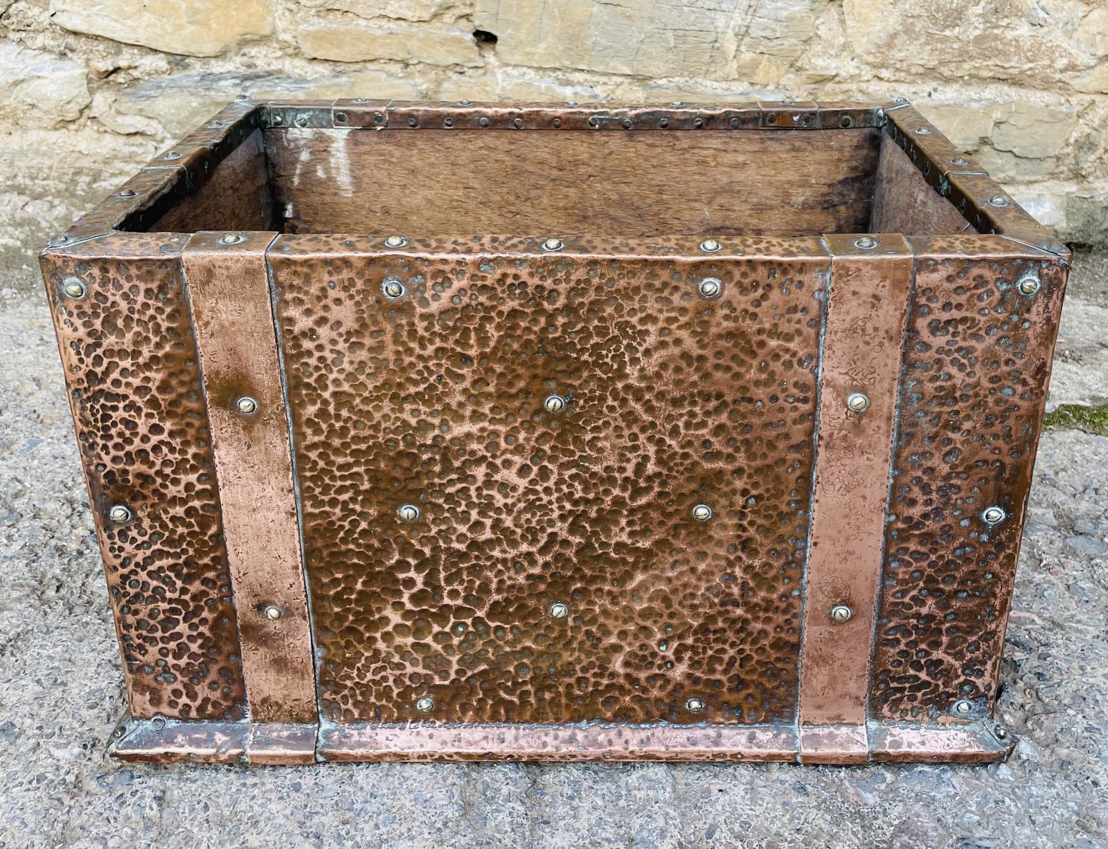Arts and Crafts Copper Log Bin / Planter (1 of 14)
