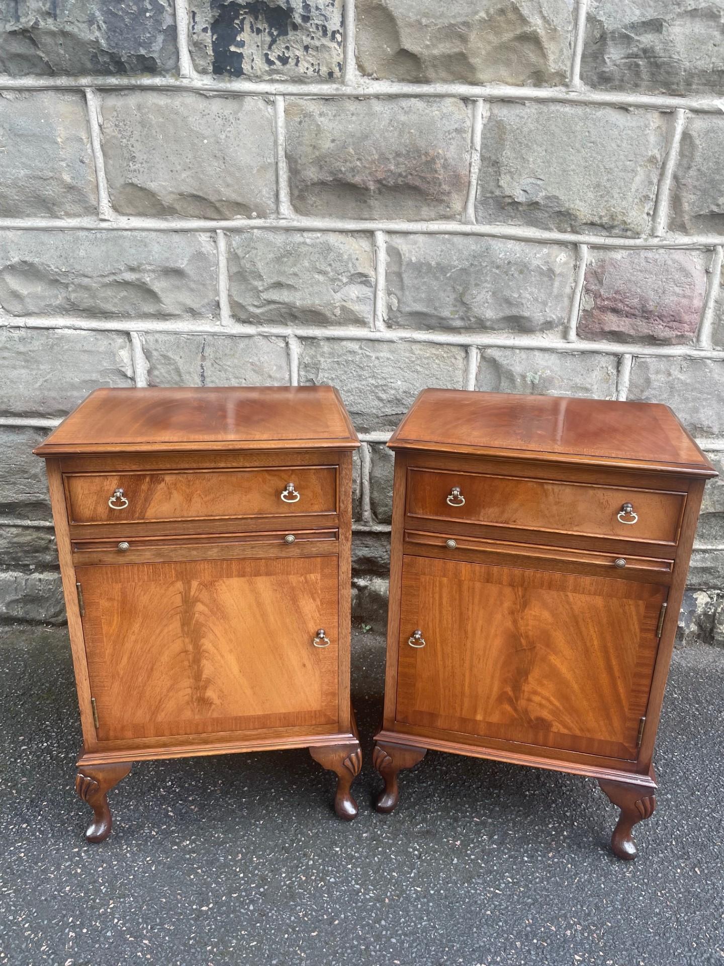 Pair Antique Walnut Bedside Cabinet (1 of 11)