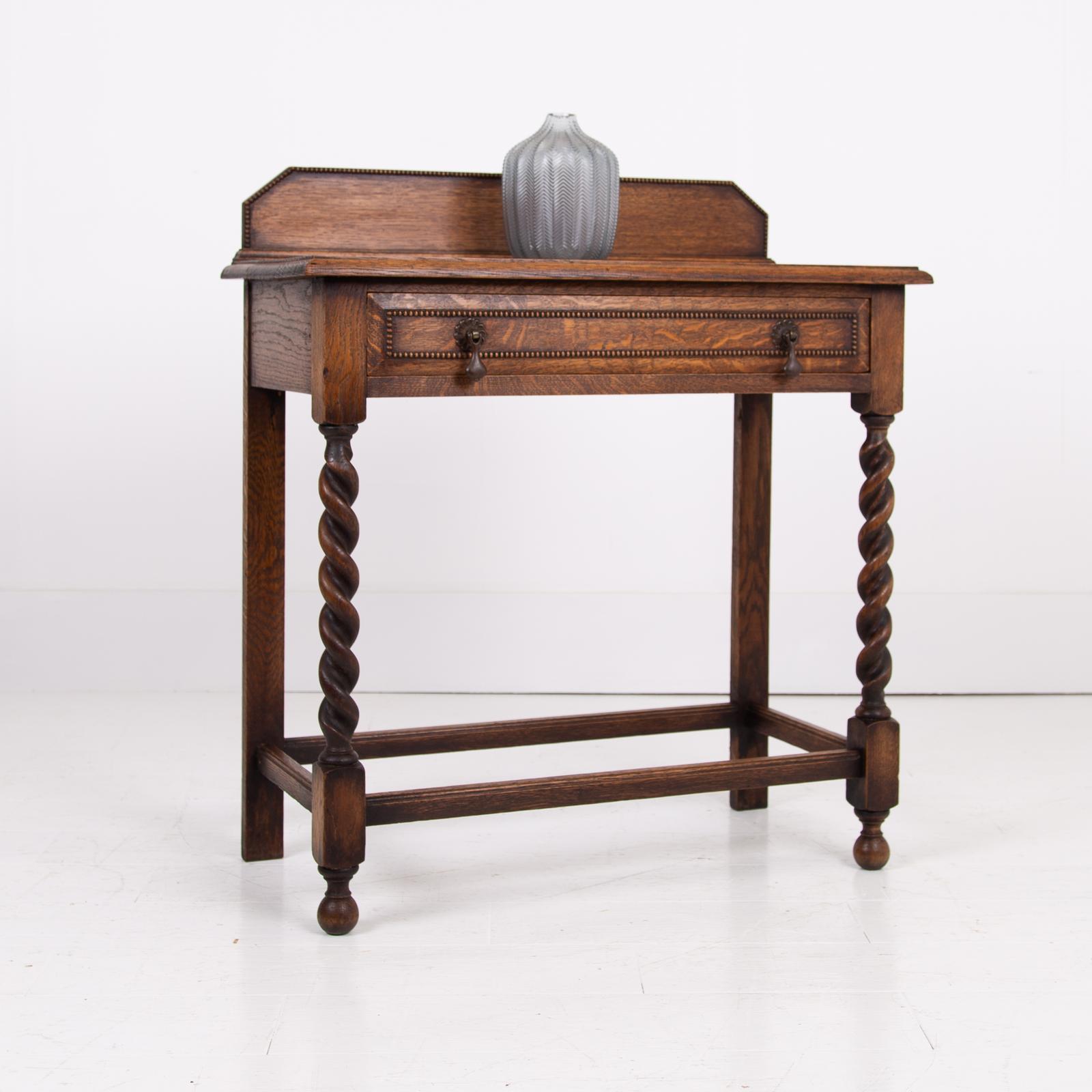 Delightful English Oak Single Drawer Side Table c.1920 (1 of 12)