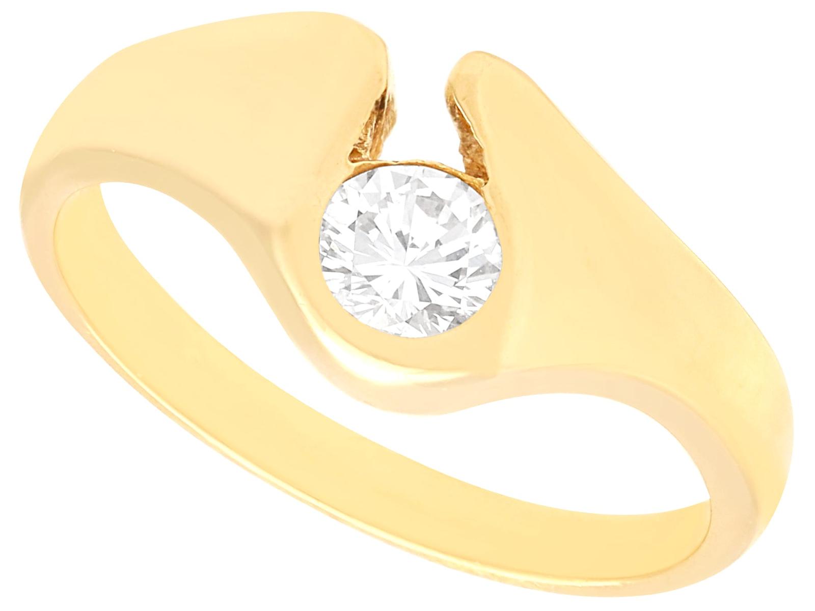 1960s 0.30ct Diamond & 18ct Yellow Gold Solitaire Ring (1 of 12) 1960s 0.30ct Diamond & 18ct Yellow Gold Solitaire Ring (1 of 12)