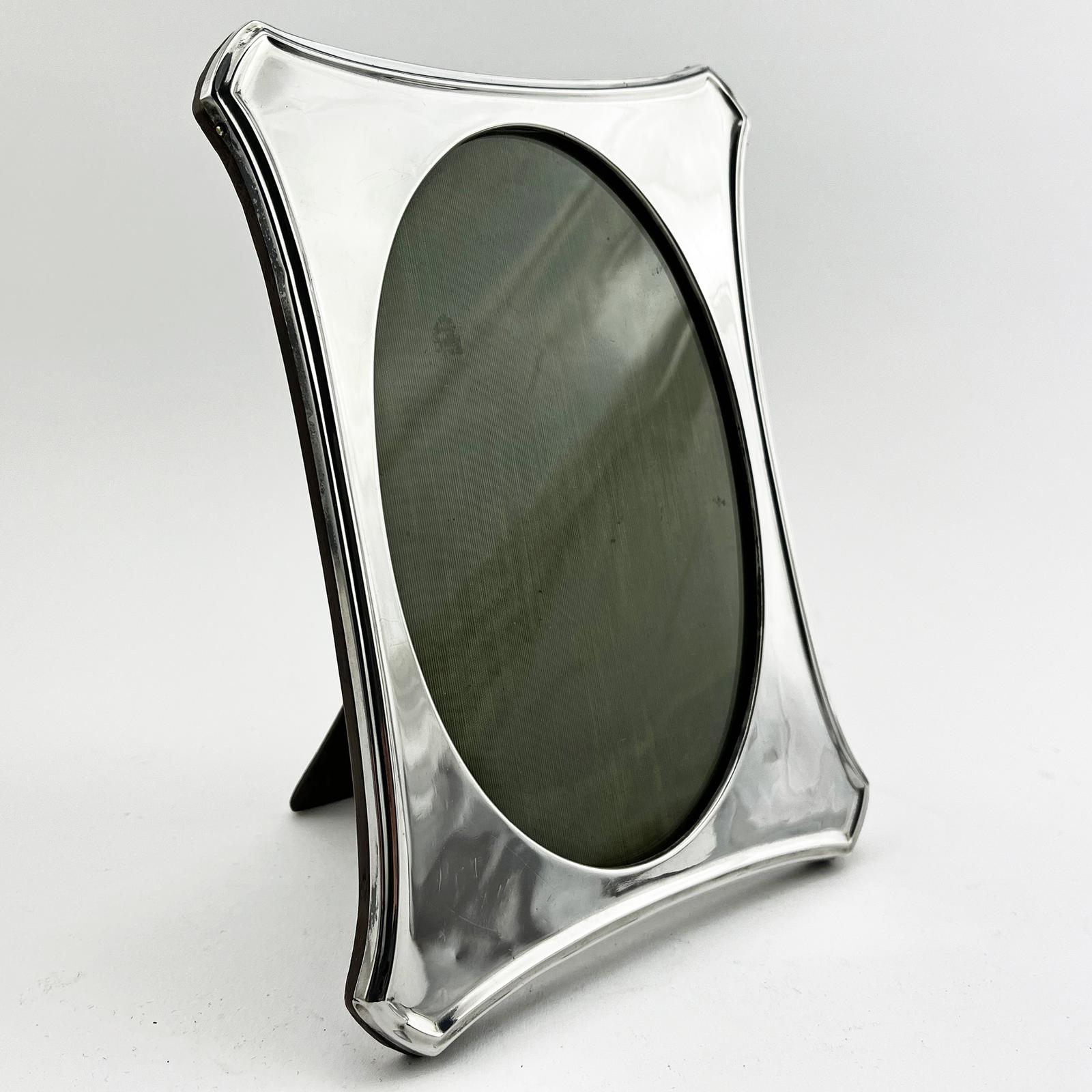Plain Simple Style Sterling Silver Photo Frame (1 of 6) Plain Simple Style Sterling Silver Photo Frame (1 of 6)