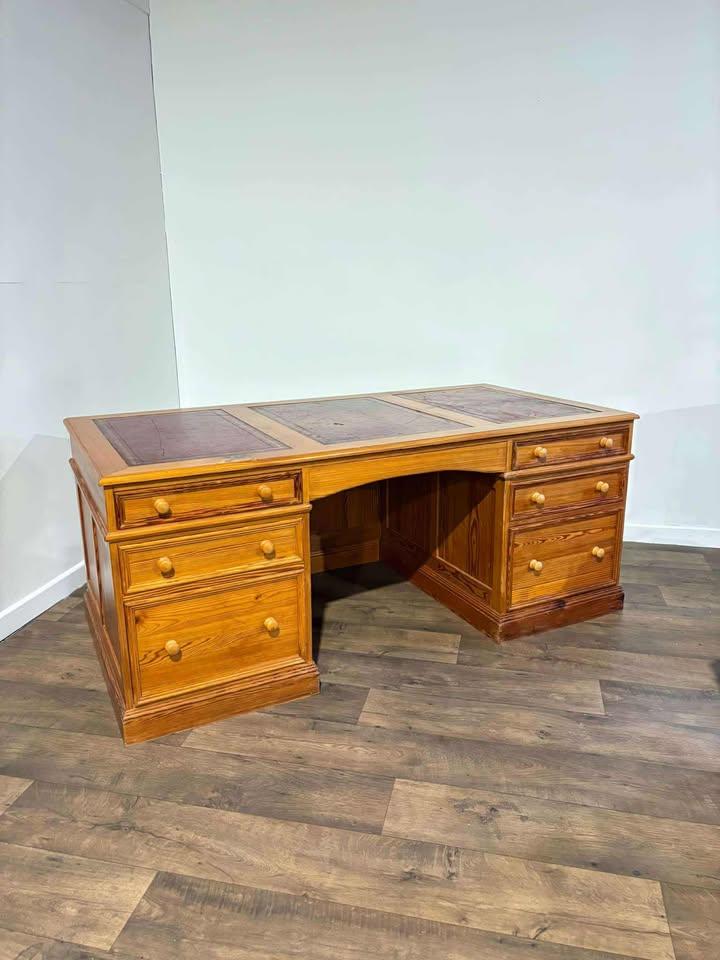 Large Leather Topped Pine Pedestal Desk (1 of 16)