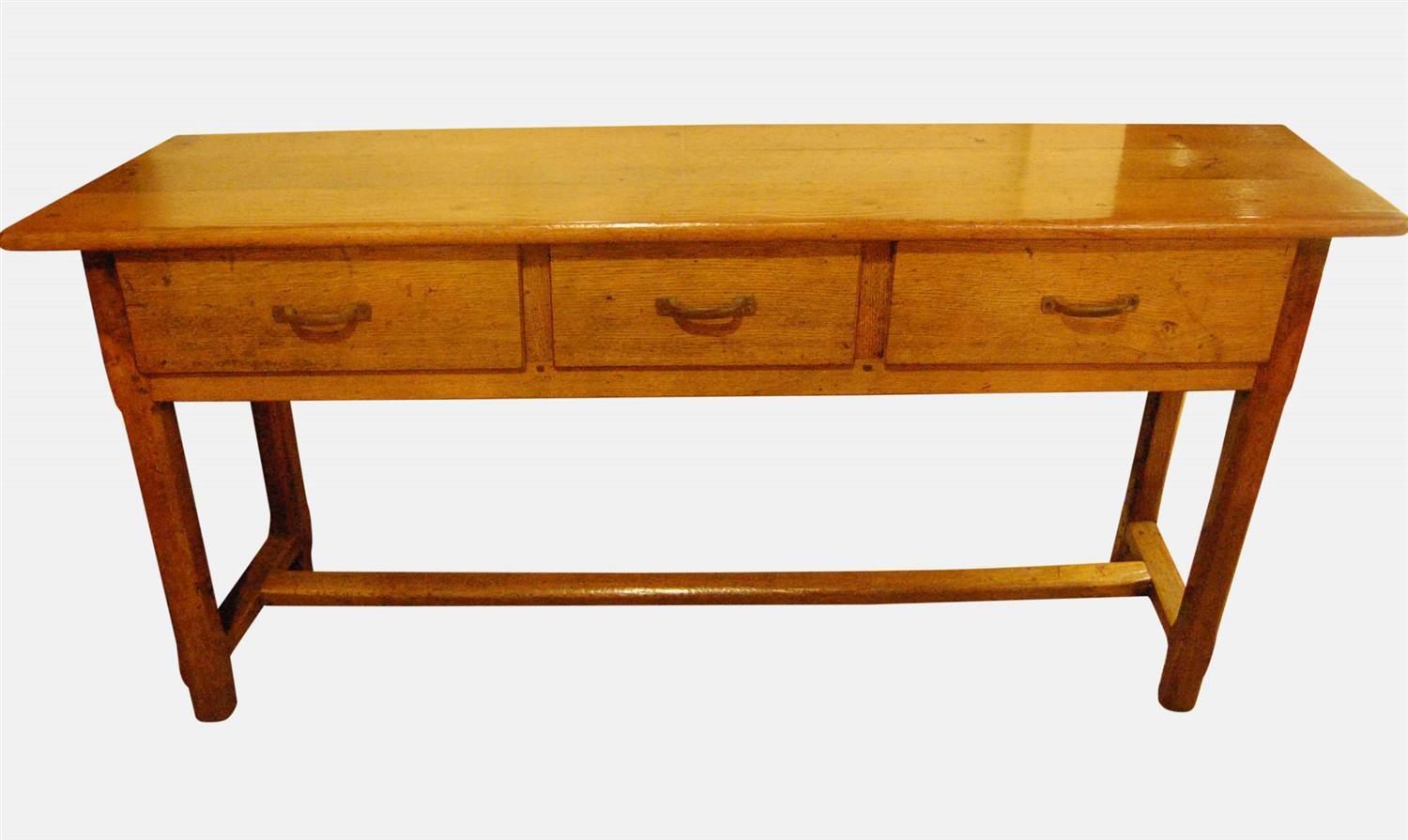 Pale Oak Server c.1890 (1 of 1) Pale Oak Server c.1890 (1 of 1)