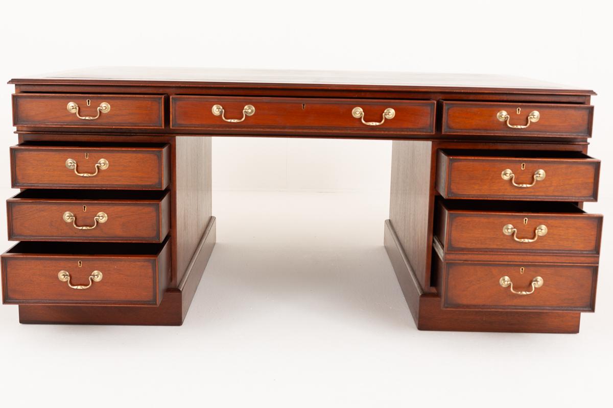 Impressive Georgian Revival Mahogany Partners Desk (1 of 12) Impressive Georgian Revival Mahogany Partners Desk (1 of 12)