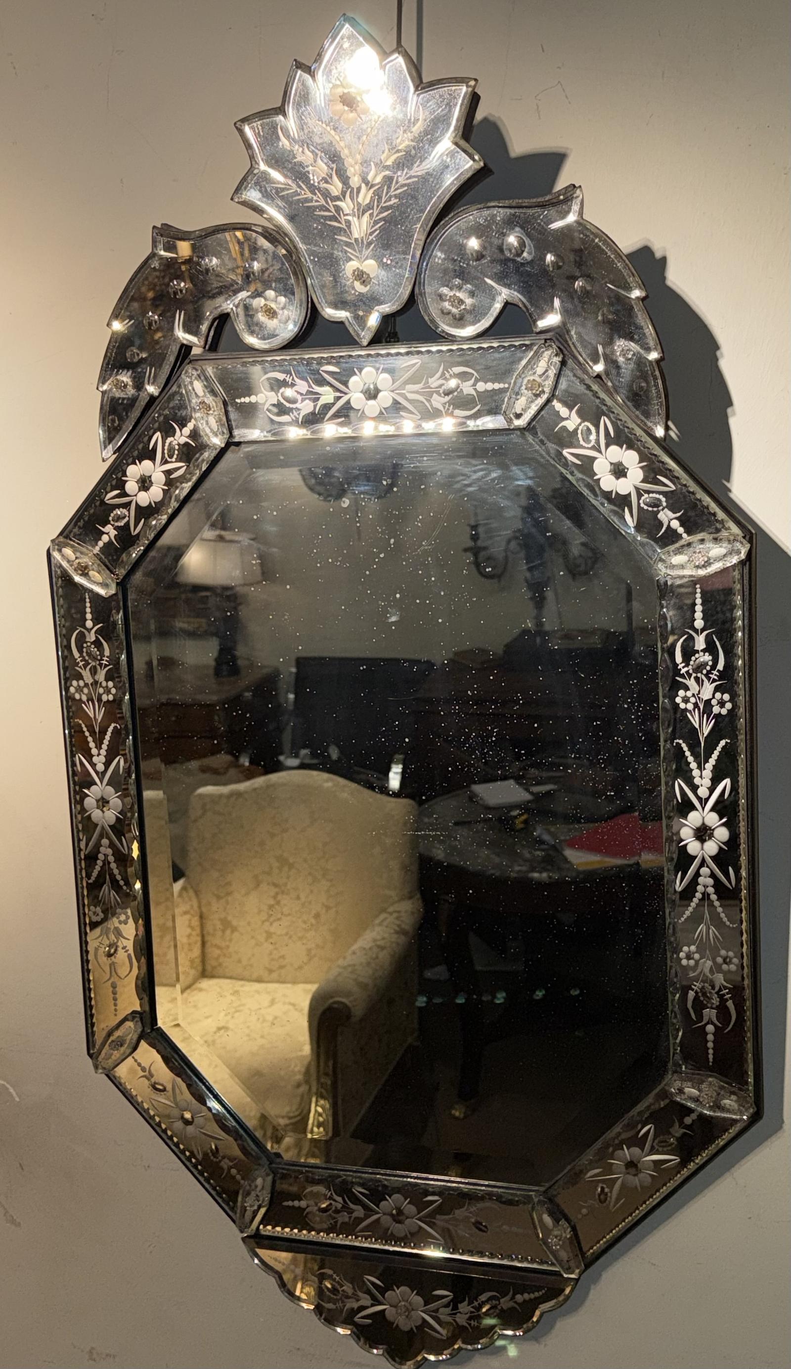 Octagonal Venetian Mirror with Crest (1 of 6) Octagonal Venetian Mirror with Crest (1 of 6)