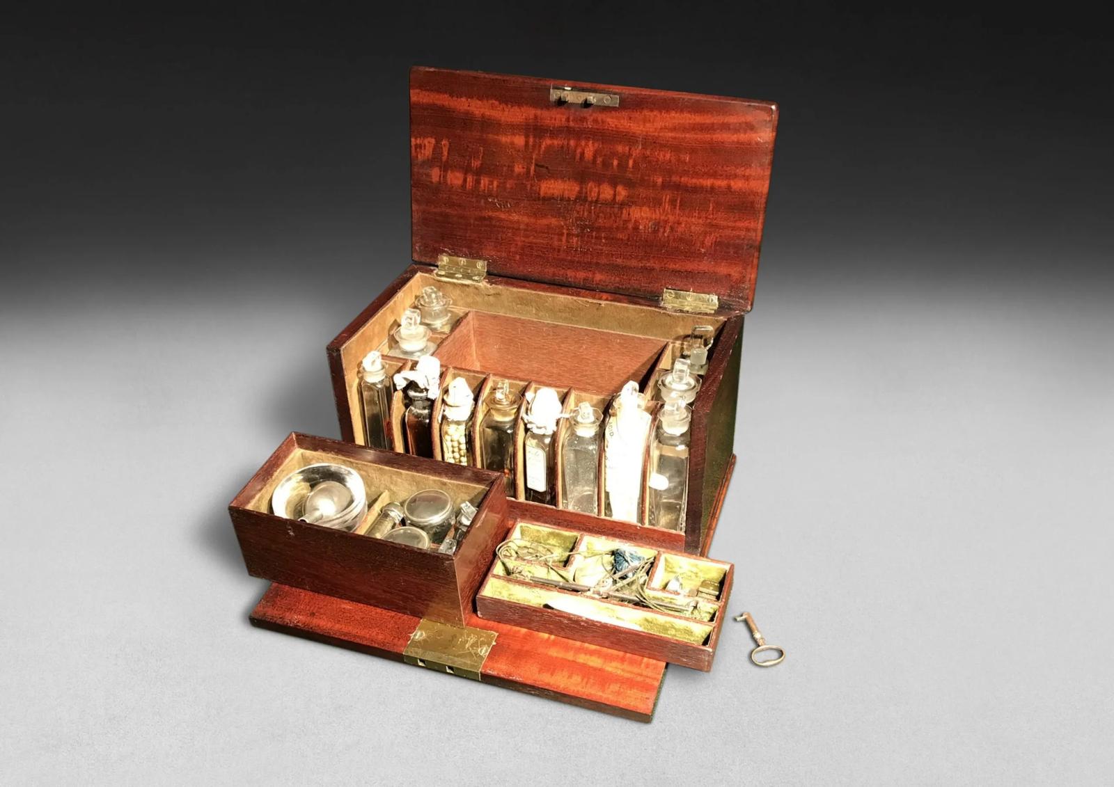 Regency Mahogany Fitted Apothecary’s Box (1 of 7)