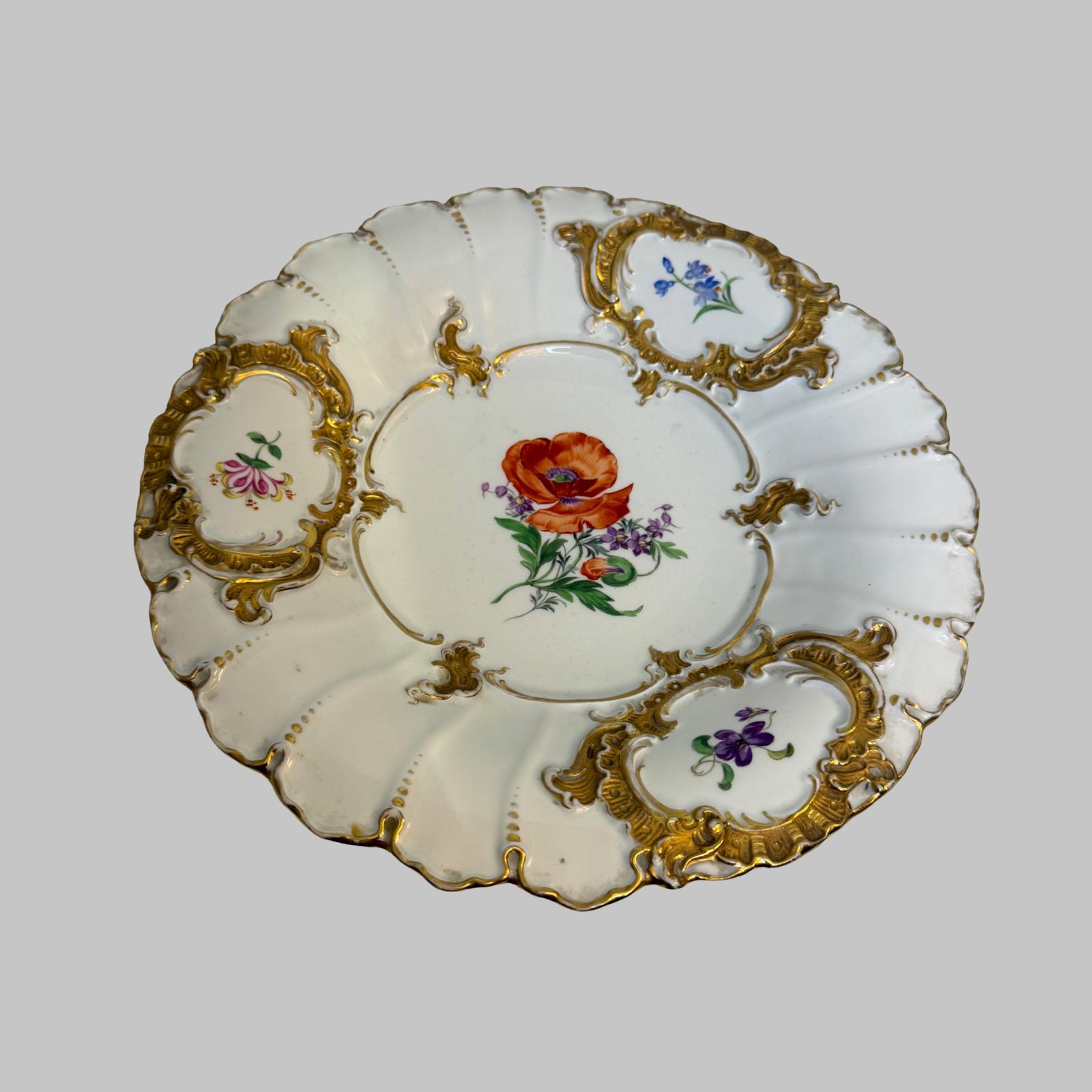 Early 20th Century Meissen Floral Dish (1 of 7) Early 20th Century Meissen Floral Dish (1 of 7)