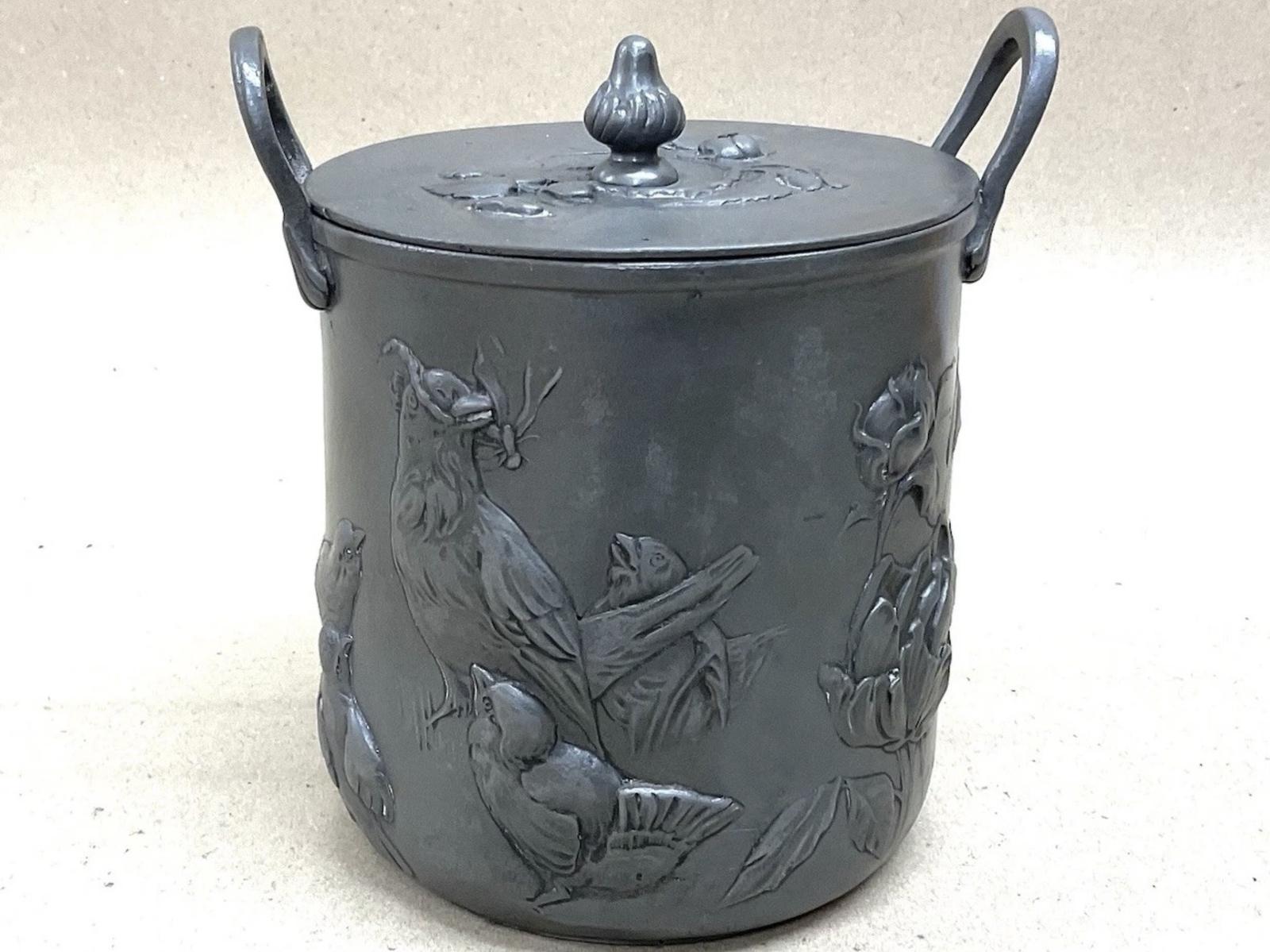 Art Nouveau Pewter Biscuit Barrel by Kayserzinn Bird Decoration Antique c.1900 (1 of 6) Art Nouveau Pewter Biscuit Barrel by Kayserzinn Bird Decoration Antique c.1900 (1 of 6)