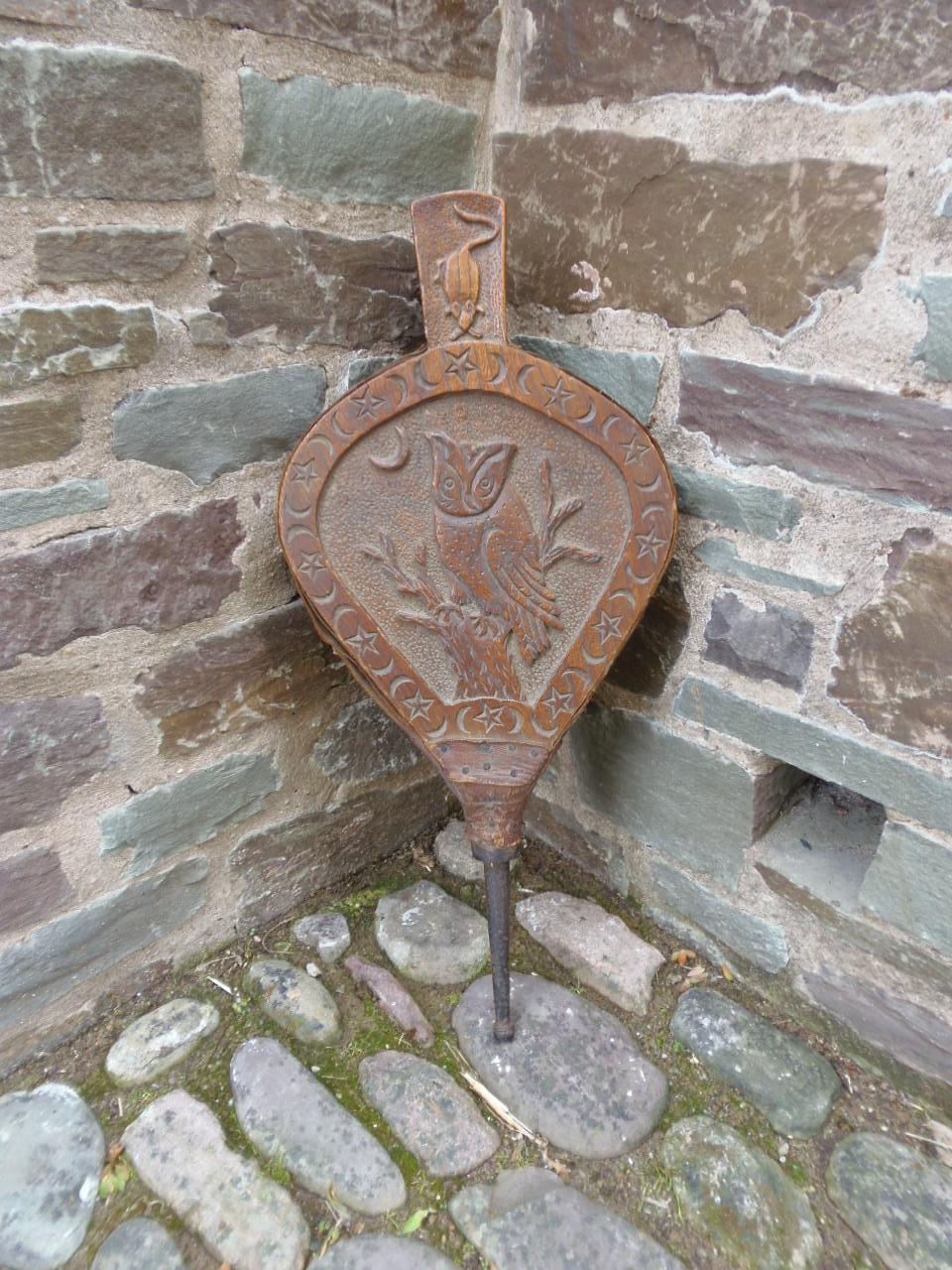 Arts & Crafts Bellows (1 of 12) Arts & Crafts Bellows (1 of 12)