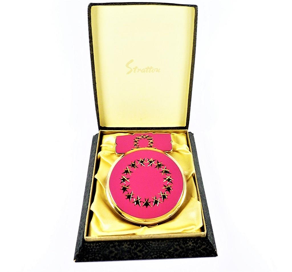 Pink & Gold Boxed Vintage Vanity Set 1970s (1 of 7)