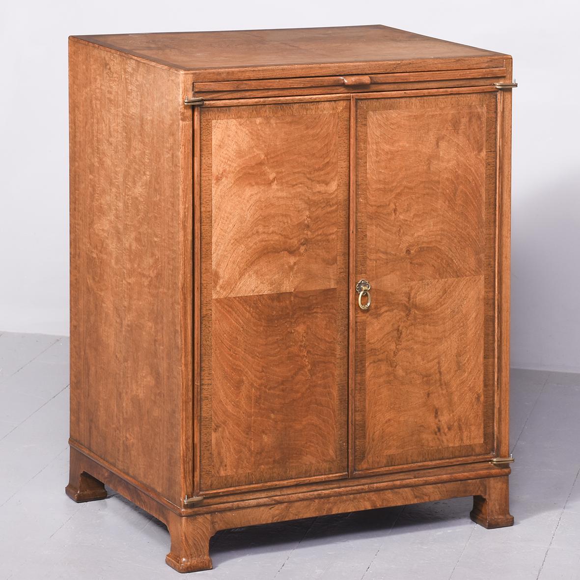 Cabinet by Whytock & Reid of Edinburgh (1 of 9)