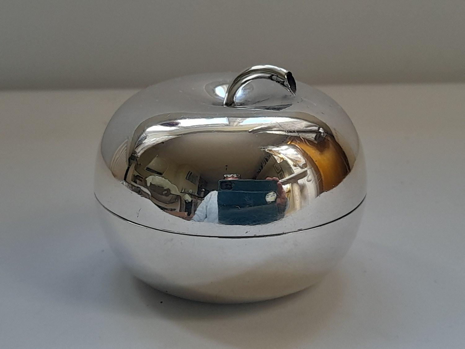 Unusual Edwardian Silver Novelty Apple String Box 1902 (1 of 7)