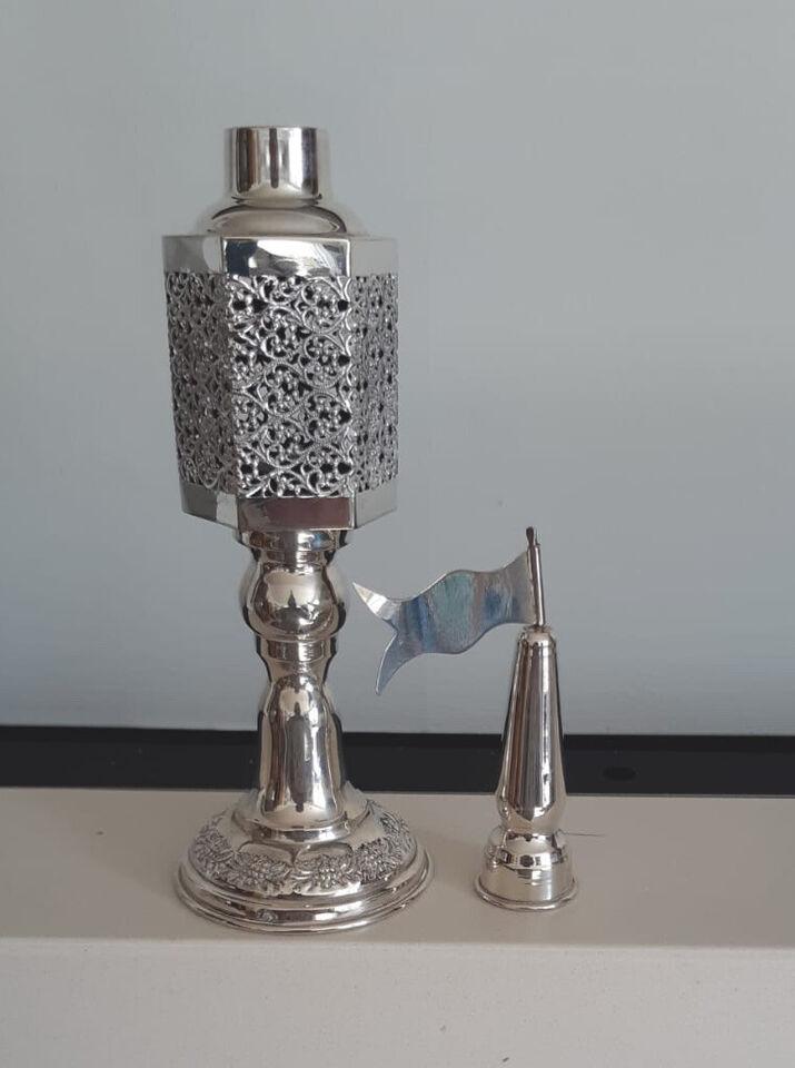 Solid Silver Spice Box (1 of 1)